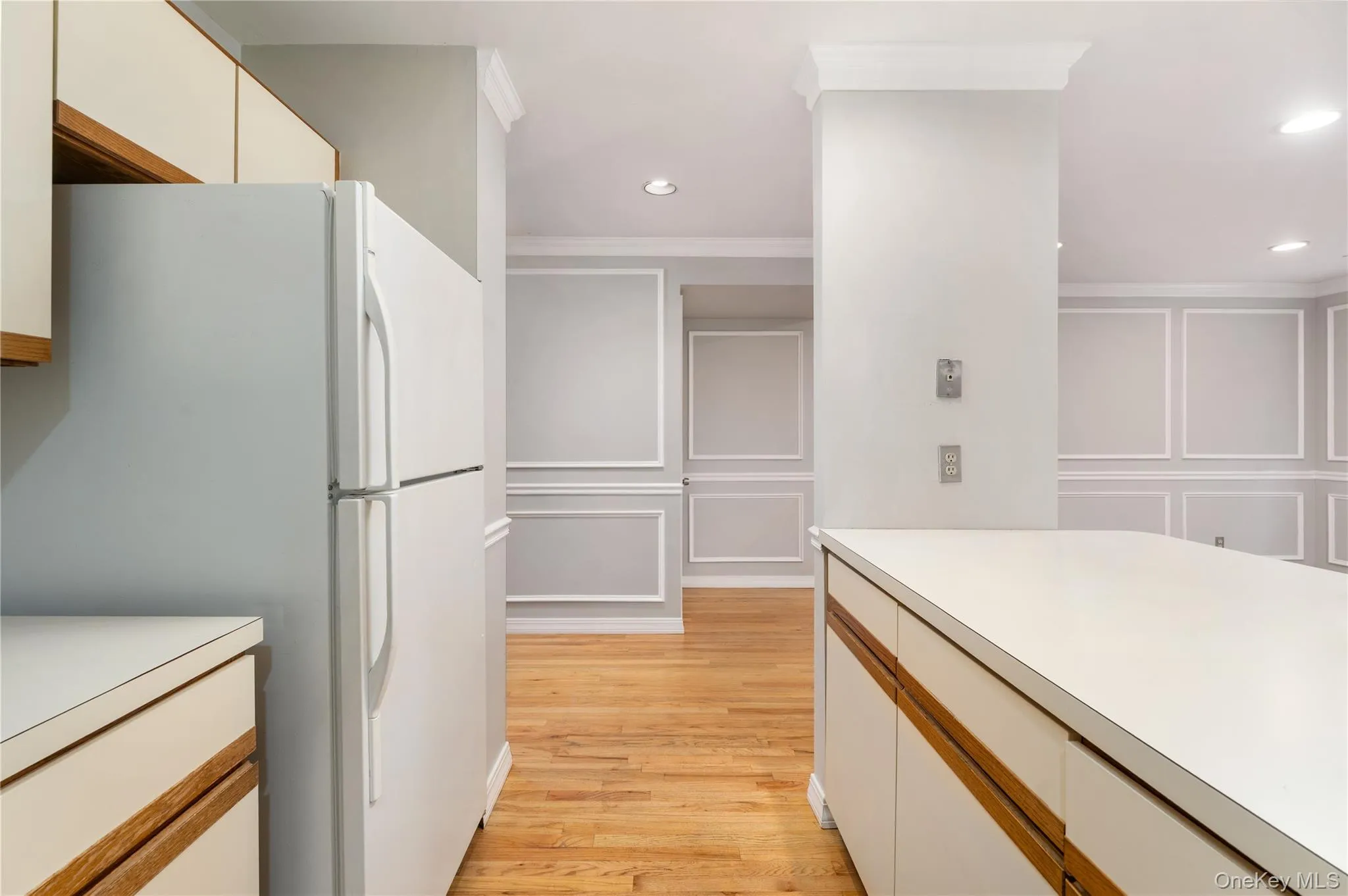 702 Sara Circle, Brookhaven, NY, 2 Bedroom Bedrooms, 5 Room Rooms,2 BathroomBathrooms,Residential Lease,For Rent,Sara,0,1061393 702 Sara Circle, Brookhaven, NY, 2 Bedroom Bedrooms, 5 Room Rooms,2 BathroomBathrooms,Residential Lease,For Rent,Sara,0,1061393