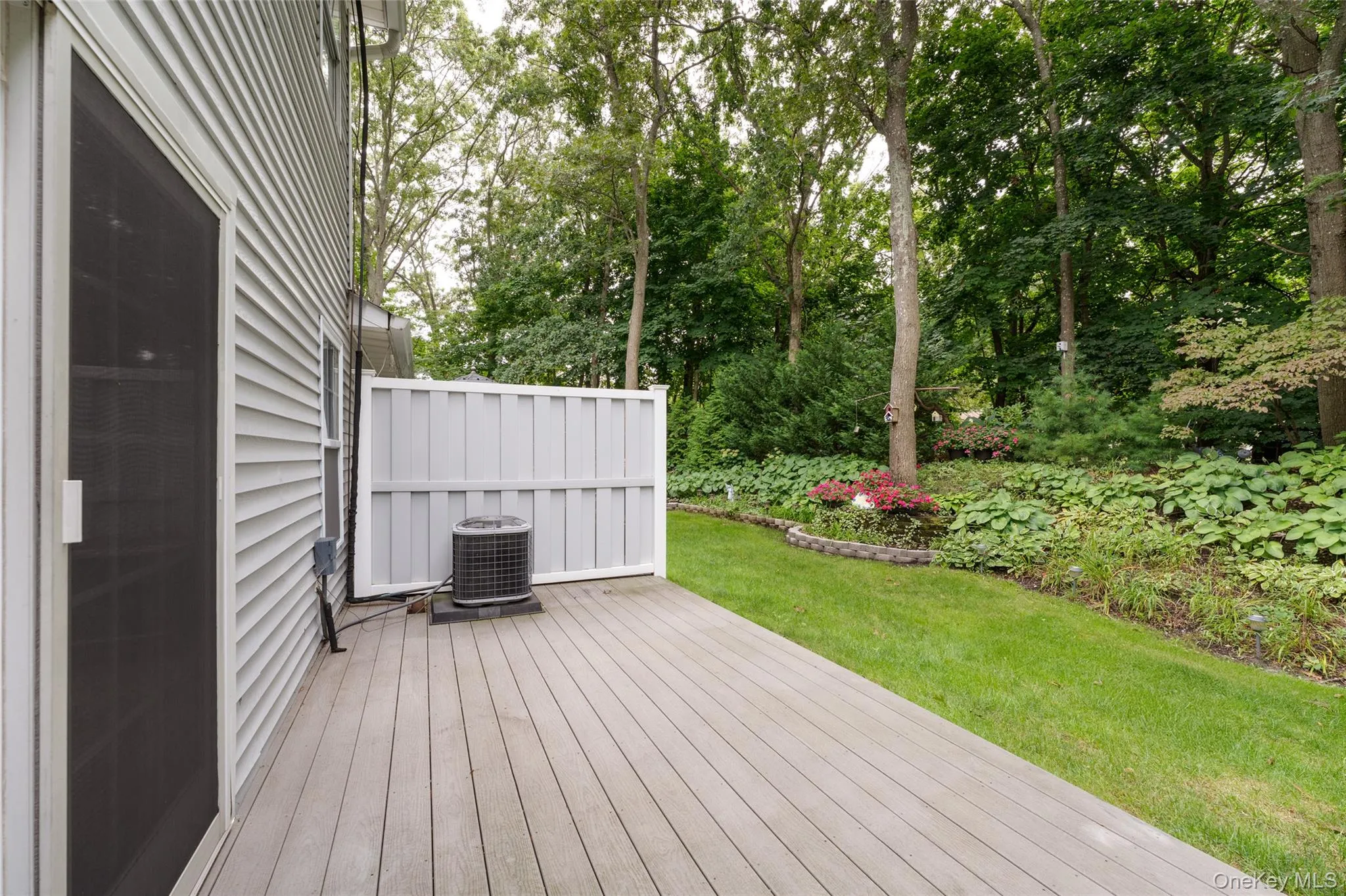 702 Sara Circle, Brookhaven, NY, 2 Bedroom Bedrooms, 5 Room Rooms,2 BathroomBathrooms,Residential Lease,For Rent,Sara,0,1061393 702 Sara Circle, Brookhaven, NY, 2 Bedroom Bedrooms, 5 Room Rooms,2 BathroomBathrooms,Residential Lease,For Rent,Sara,0,1061393