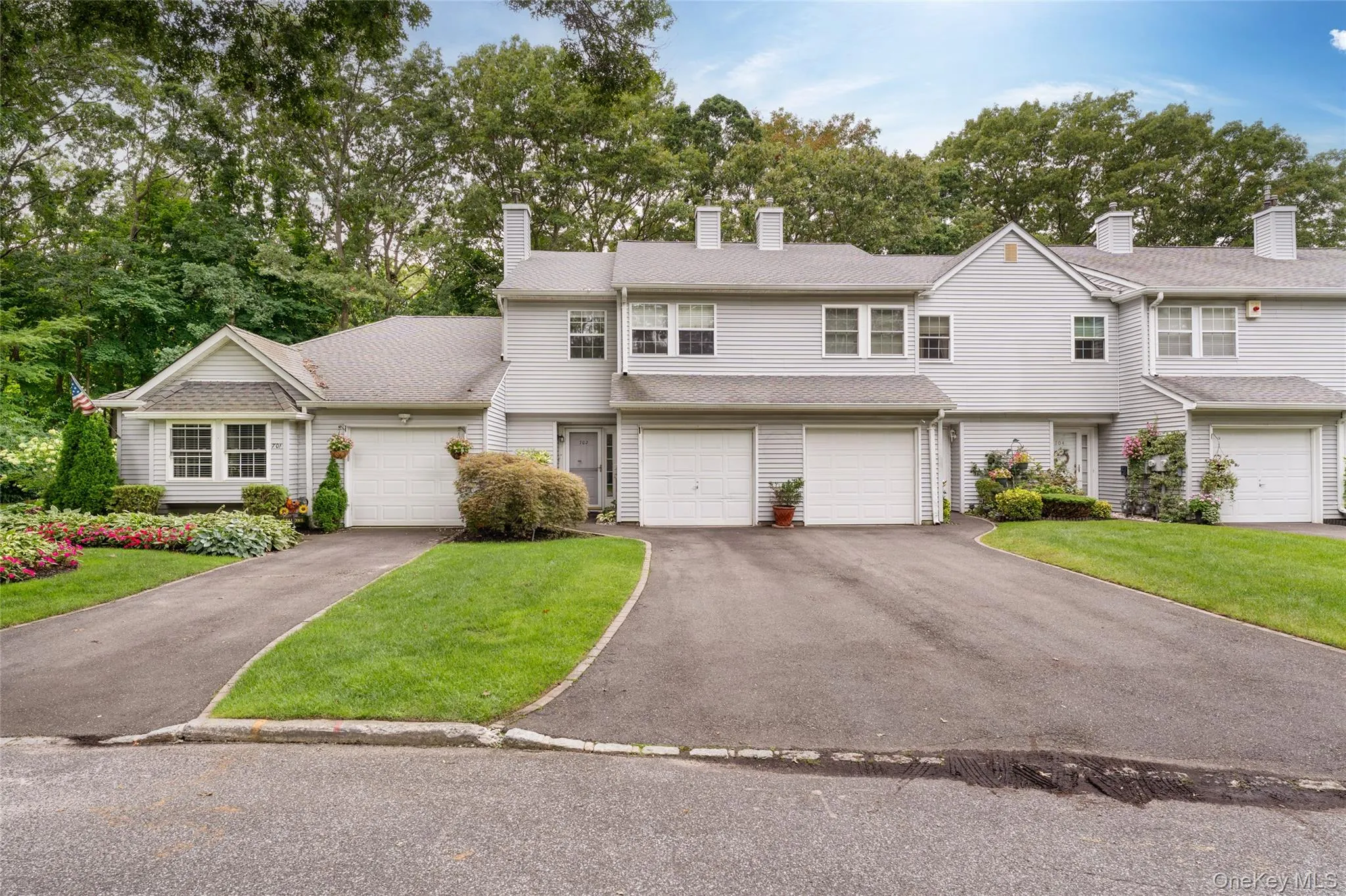 702 Sara Circle, Brookhaven, NY, 2 Bedroom Bedrooms, 5 Room Rooms,2 BathroomBathrooms,Residential Lease,For Rent,Sara,0,1061393 702 Sara Circle, Brookhaven, NY, 2 Bedroom Bedrooms, 5 Room Rooms,2 BathroomBathrooms,Residential Lease,For Rent,Sara,0,1061393