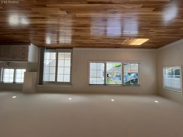 43 Marwood Road, North Hempstead, NY, 3 Bedroom Bedrooms, 6 Room Rooms,3 BathroomBathrooms,Residential Lease,For Rent,Marwood,0,1061394 43 Marwood Road, North Hempstead, NY, 3 Bedroom Bedrooms, 6 Room Rooms,3 BathroomBathrooms,Residential Lease,For Rent,Marwood,0,1061394