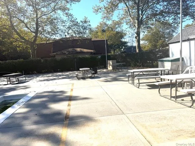 Outdoor chairs/tables Outdoor chairs/tables