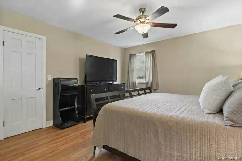 97 Meadow Hill Road, Newburgh (town), NY, 3 Bedrooms Bedrooms, 9 Rooms Rooms,2 BathroomsBathrooms,Residential,For Rent,Meadow Hill,0,1061419 97 Meadow Hill Road, Newburgh (town), NY, 3 Bedrooms Bedrooms, 9 Rooms Rooms,2 BathroomsBathrooms,Residential,For Rent,Meadow Hill,0,1061419