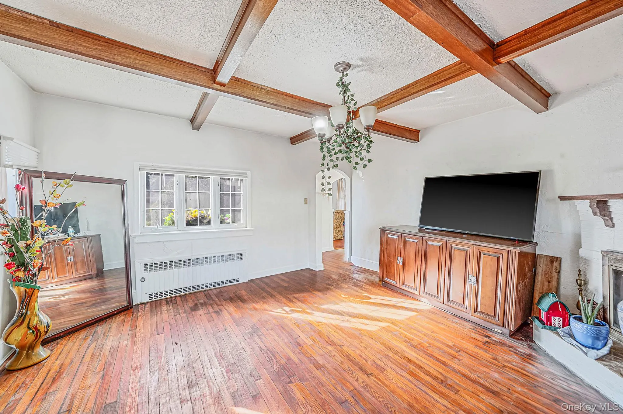 414 Avalon Place, Hempstead, NY, 5 Bedrooms Bedrooms, 12 Rooms Rooms,2 BathroomsBathrooms,Residential,For Rent,Avalon,0,1061435 414 Avalon Place, Hempstead, NY, 5 Bedrooms Bedrooms, 12 Rooms Rooms,2 BathroomsBathrooms,Residential,For Rent,Avalon,0,1061435