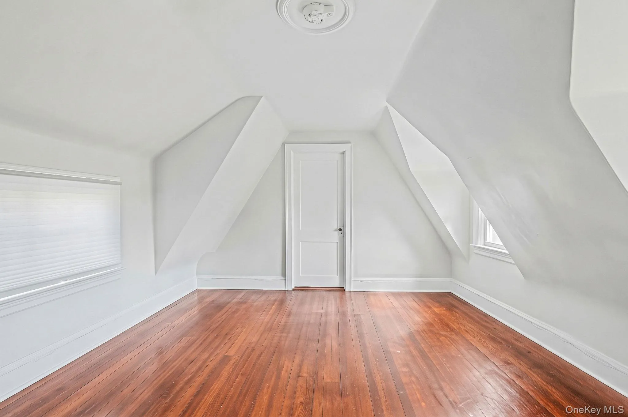 414 Avalon Place, Hempstead, NY, 5 Bedrooms Bedrooms, 12 Rooms Rooms,2 BathroomsBathrooms,Residential,For Rent,Avalon,0,1061435 414 Avalon Place, Hempstead, NY, 5 Bedrooms Bedrooms, 12 Rooms Rooms,2 BathroomsBathrooms,Residential,For Rent,Avalon,0,1061435