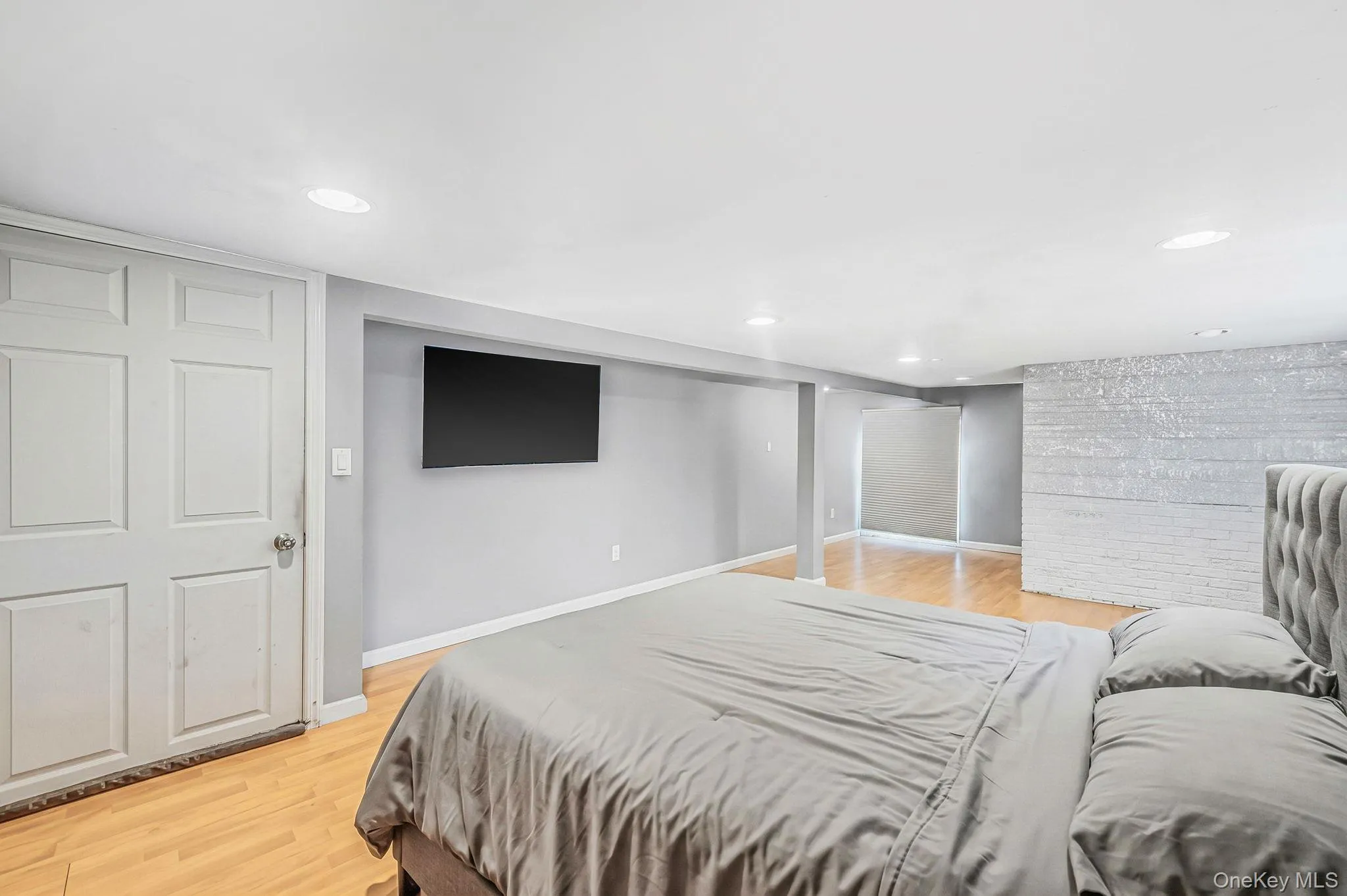 414 Avalon Place, Hempstead, NY, 5 Bedrooms Bedrooms, 12 Rooms Rooms,2 BathroomsBathrooms,Residential,For Rent,Avalon,0,1061435 414 Avalon Place, Hempstead, NY, 5 Bedrooms Bedrooms, 12 Rooms Rooms,2 BathroomsBathrooms,Residential,For Rent,Avalon,0,1061435