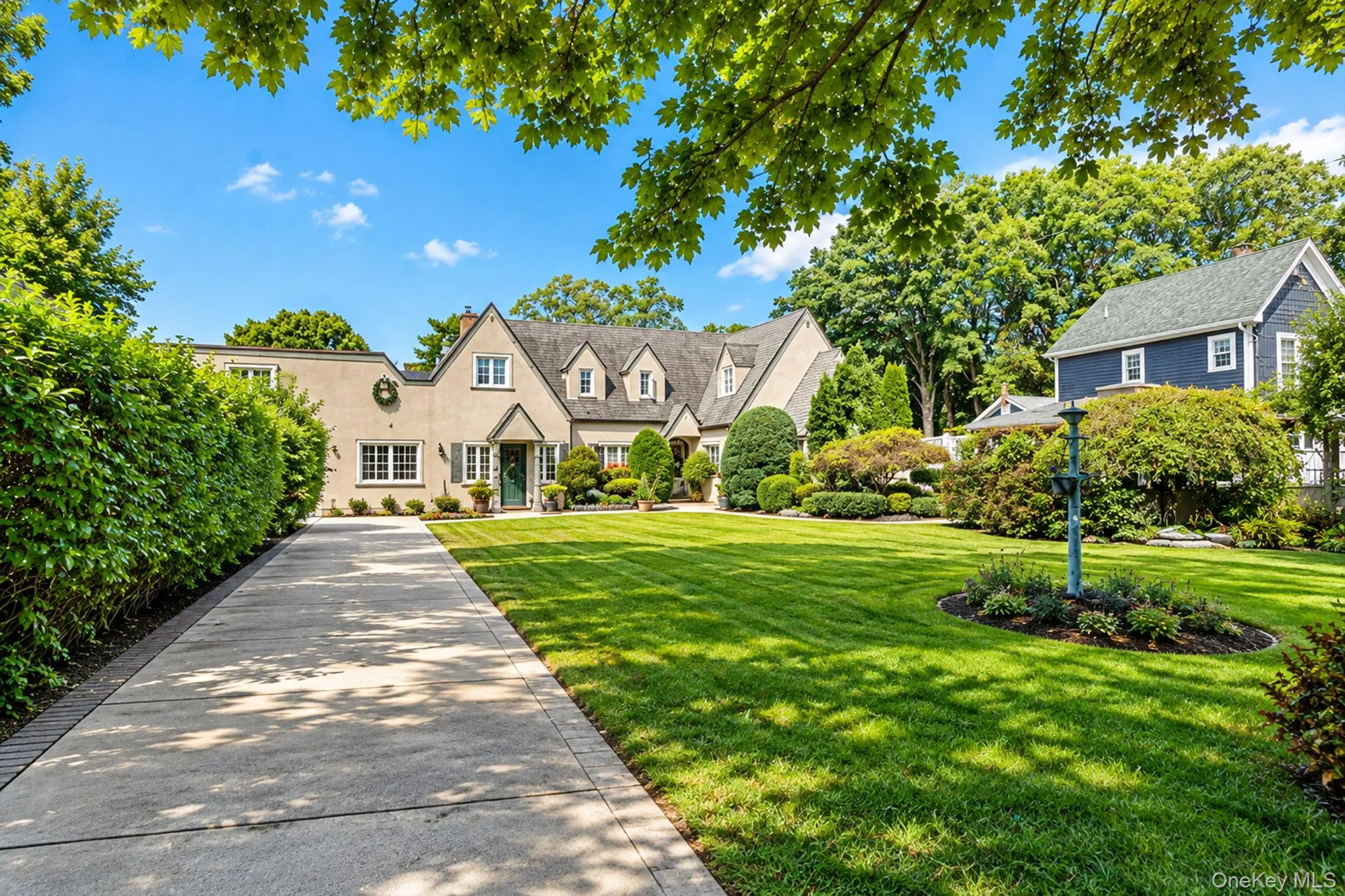 414 Avalon Place, Hempstead, NY, 5 Bedrooms Bedrooms, 12 Rooms Rooms,2 BathroomsBathrooms,Residential,For Rent,Avalon,0,1061435 414 Avalon Place, Hempstead, NY, 5 Bedrooms Bedrooms, 12 Rooms Rooms,2 BathroomsBathrooms,Residential,For Rent,Avalon,0,1061435