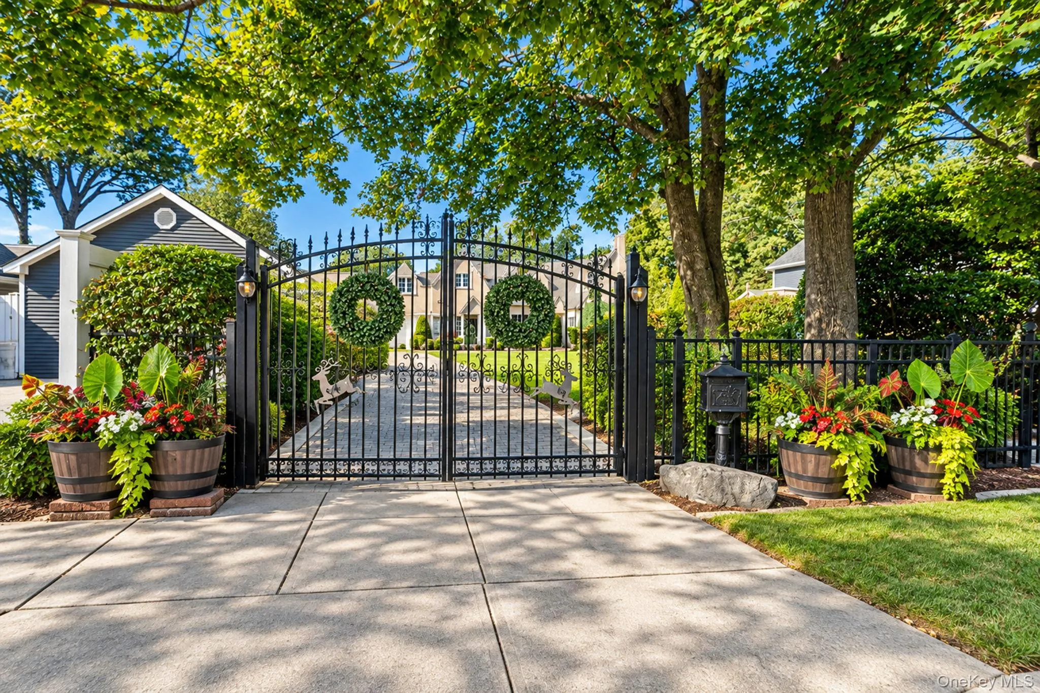 414 Avalon Place, Hempstead, NY, 5 Bedrooms Bedrooms, 12 Rooms Rooms,2 BathroomsBathrooms,Residential,For Rent,Avalon,0,1061435 414 Avalon Place, Hempstead, NY, 5 Bedrooms Bedrooms, 12 Rooms Rooms,2 BathroomsBathrooms,Residential,For Rent,Avalon,0,1061435