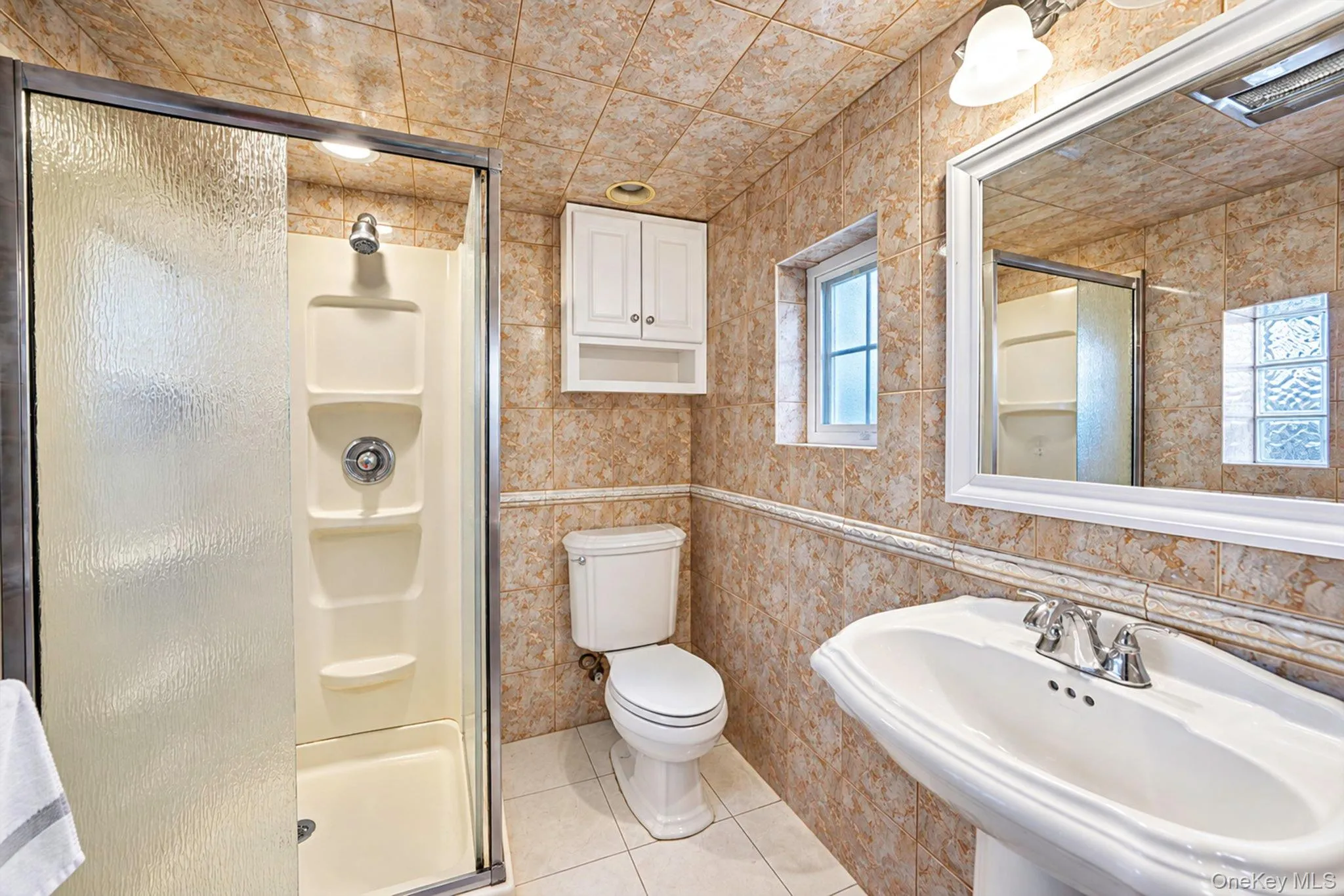 414 Avalon Place, Hempstead, NY, 5 Bedrooms Bedrooms, 12 Rooms Rooms,2 BathroomsBathrooms,Residential,For Rent,Avalon,0,1061435 414 Avalon Place, Hempstead, NY, 5 Bedrooms Bedrooms, 12 Rooms Rooms,2 BathroomsBathrooms,Residential,For Rent,Avalon,0,1061435