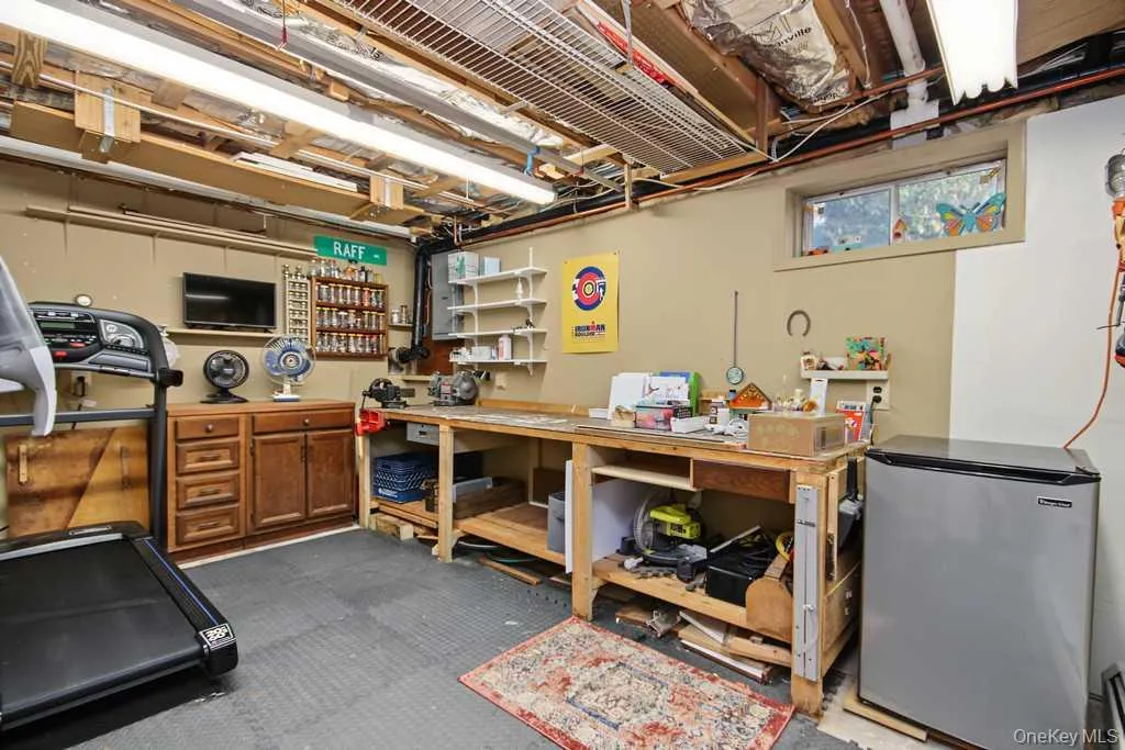 123 Lake Shore Drive, Thompson, NY, 4 Bedrooms Bedrooms, 7 Rooms Rooms,3 BathroomsBathrooms,Residential,For Rent,Lake Shore,0,1061436 123 Lake Shore Drive, Thompson, NY, 4 Bedrooms Bedrooms, 7 Rooms Rooms,3 BathroomsBathrooms,Residential,For Rent,Lake Shore,0,1061436