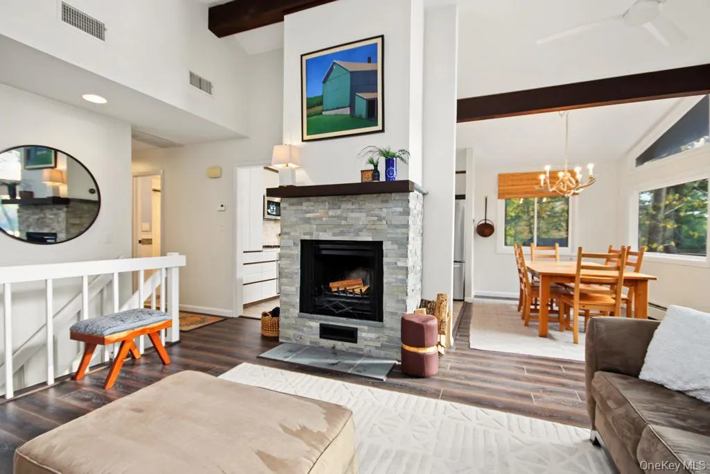 123 Lake Shore Drive, Thompson, NY, 4 Bedrooms Bedrooms, 7 Rooms Rooms,3 BathroomsBathrooms,Residential,For Rent,Lake Shore,0,1061436 123 Lake Shore Drive, Thompson, NY, 4 Bedrooms Bedrooms, 7 Rooms Rooms,3 BathroomsBathrooms,Residential,For Rent,Lake Shore,0,1061436
