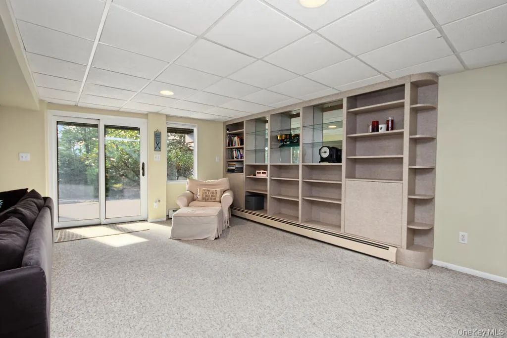 123 Lake Shore Drive, Thompson, NY, 4 Bedrooms Bedrooms, 7 Rooms Rooms,3 BathroomsBathrooms,Residential,For Rent,Lake Shore,0,1061436 123 Lake Shore Drive, Thompson, NY, 4 Bedrooms Bedrooms, 7 Rooms Rooms,3 BathroomsBathrooms,Residential,For Rent,Lake Shore,0,1061436