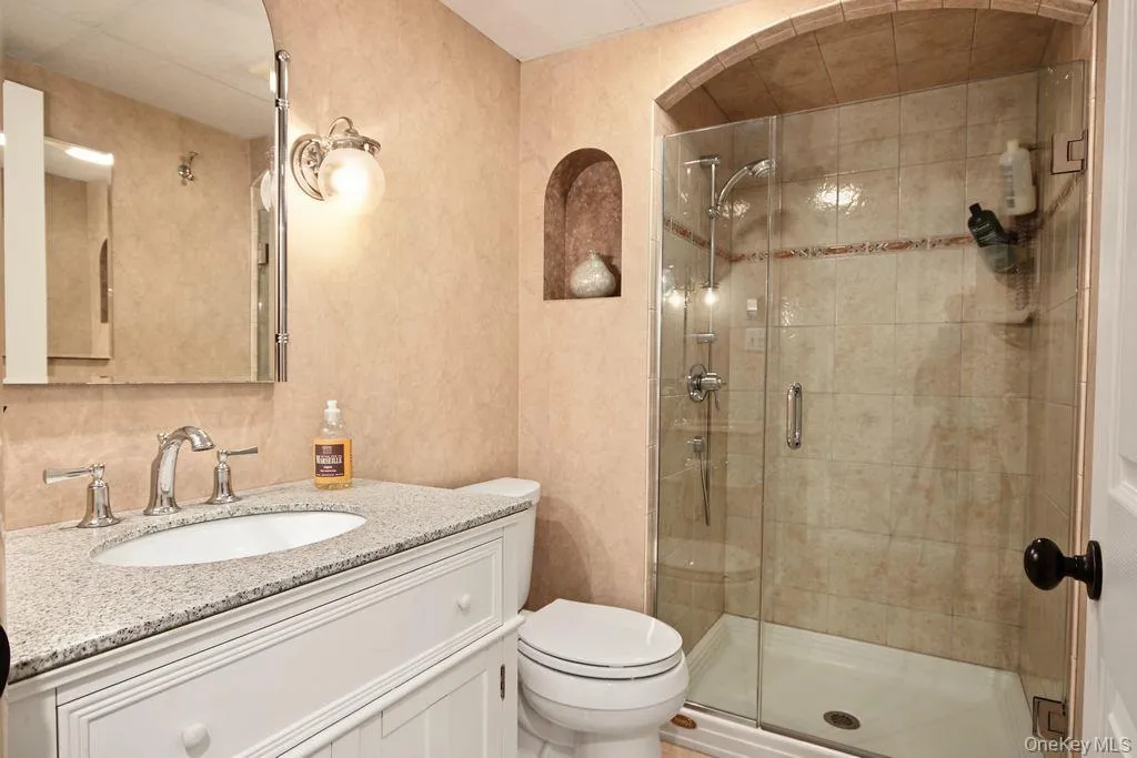 123 Lake Shore Drive, Thompson, NY, 4 Bedrooms Bedrooms, 7 Rooms Rooms,3 BathroomsBathrooms,Residential,For Rent,Lake Shore,0,1061436 123 Lake Shore Drive, Thompson, NY, 4 Bedrooms Bedrooms, 7 Rooms Rooms,3 BathroomsBathrooms,Residential,For Rent,Lake Shore,0,1061436