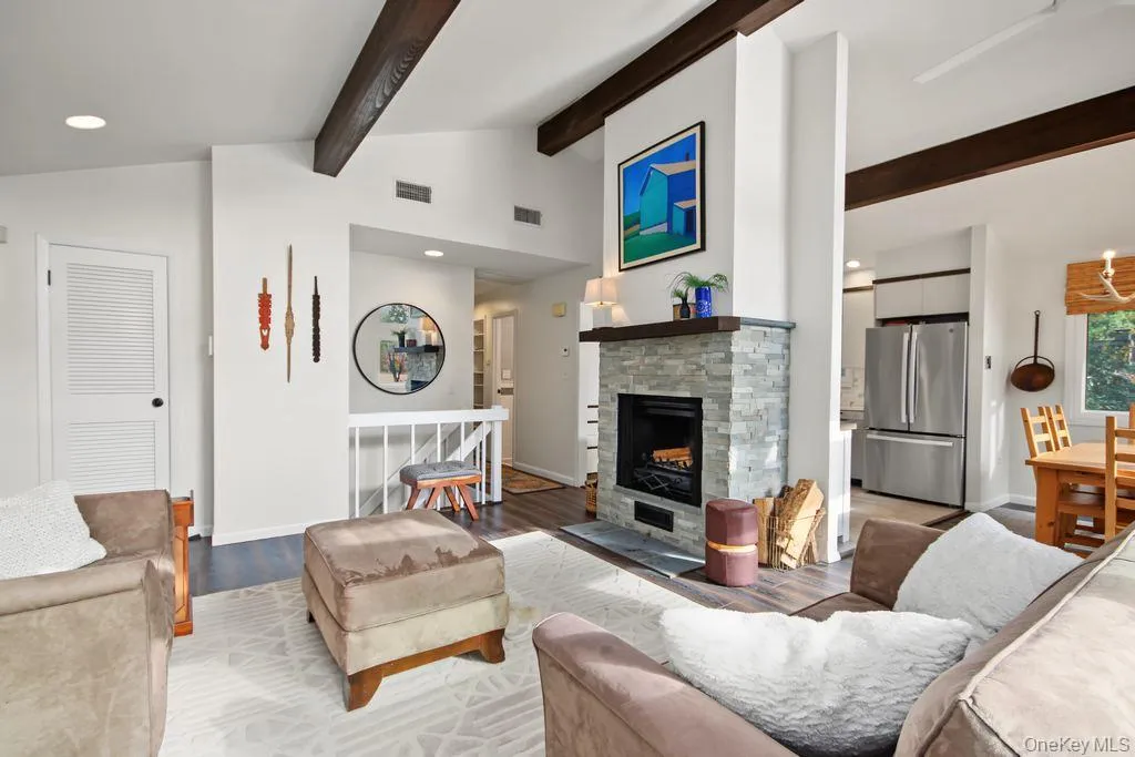 123 Lake Shore Drive, Thompson, NY, 4 Bedrooms Bedrooms, 7 Rooms Rooms,3 BathroomsBathrooms,Residential,For Rent,Lake Shore,0,1061436 123 Lake Shore Drive, Thompson, NY, 4 Bedrooms Bedrooms, 7 Rooms Rooms,3 BathroomsBathrooms,Residential,For Rent,Lake Shore,0,1061436
