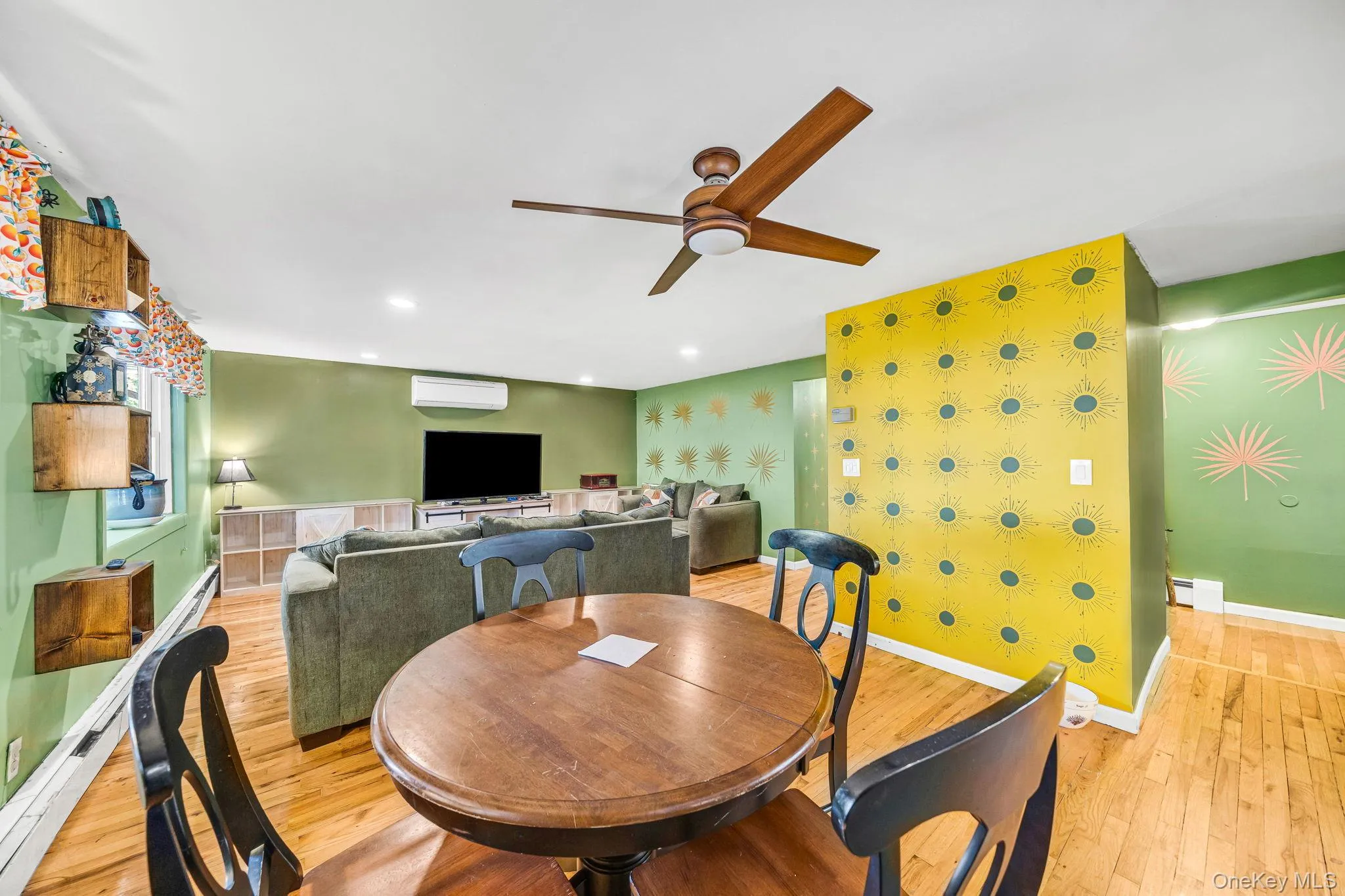 12 Mountain Street, Brookhaven, NY, 3 Bedrooms Bedrooms, 9 Rooms Rooms,2 BathroomsBathrooms,Residential,For Rent,Mountain,0,1061438 12 Mountain Street, Brookhaven, NY, 3 Bedrooms Bedrooms, 9 Rooms Rooms,2 BathroomsBathrooms,Residential,For Rent,Mountain,0,1061438