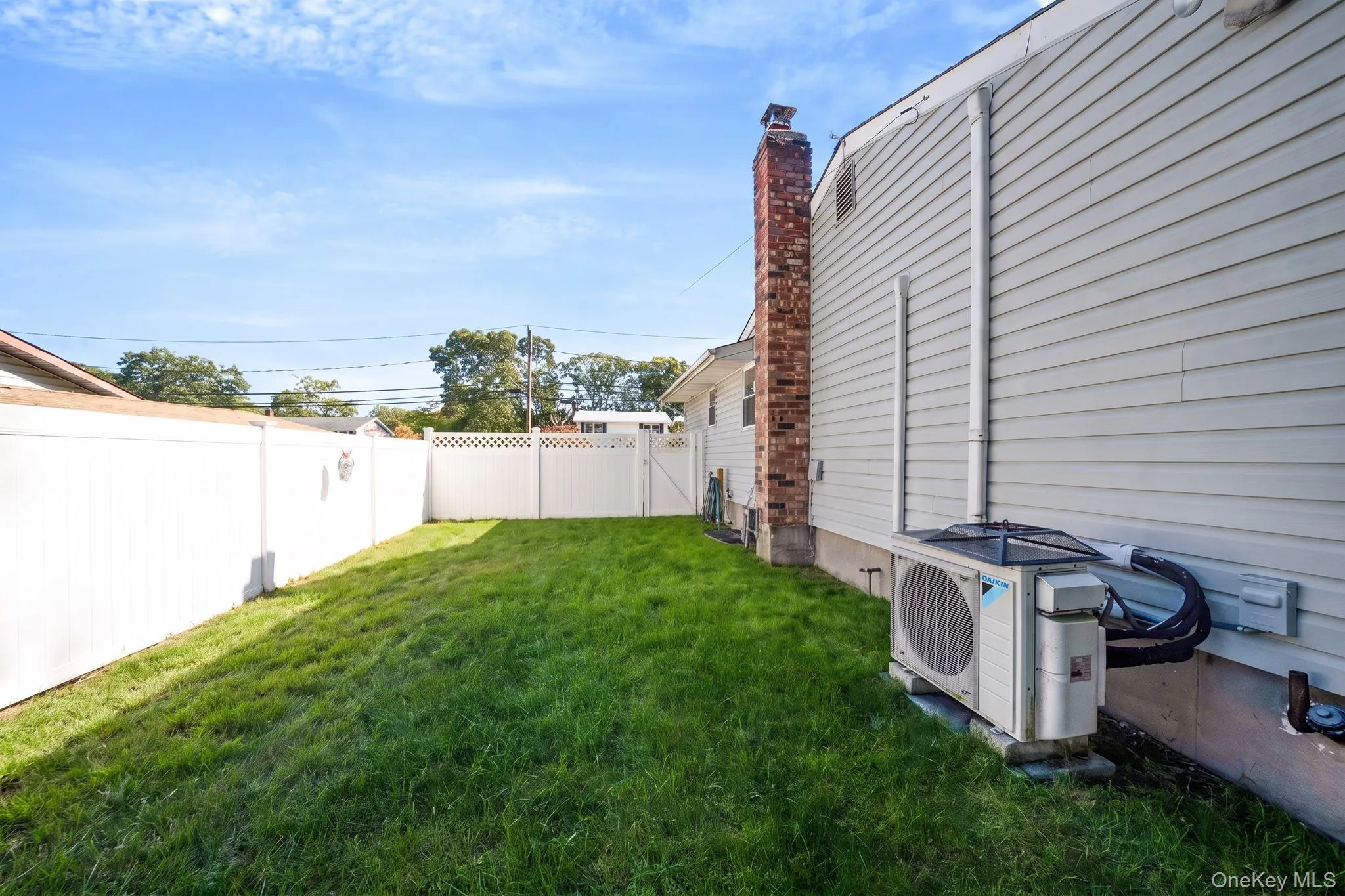 12 Mountain Street, Brookhaven, NY, 3 Bedrooms Bedrooms, 9 Rooms Rooms,2 BathroomsBathrooms,Residential,For Rent,Mountain,0,1061438 12 Mountain Street, Brookhaven, NY, 3 Bedrooms Bedrooms, 9 Rooms Rooms,2 BathroomsBathrooms,Residential,For Rent,Mountain,0,1061438