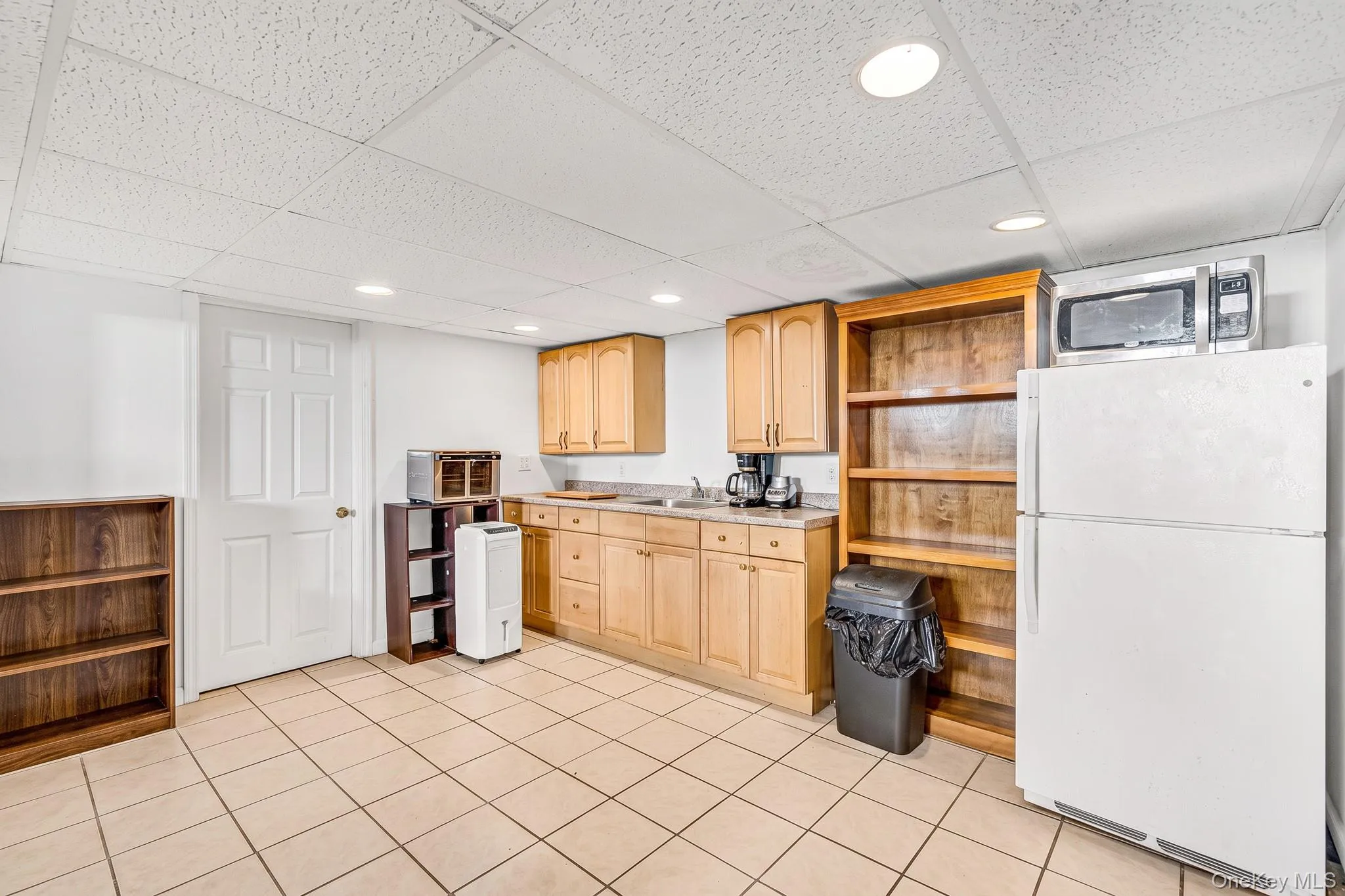12 Mountain Street, Brookhaven, NY, 3 Bedrooms Bedrooms, 9 Rooms Rooms,2 BathroomsBathrooms,Residential,For Rent,Mountain,0,1061438 12 Mountain Street, Brookhaven, NY, 3 Bedrooms Bedrooms, 9 Rooms Rooms,2 BathroomsBathrooms,Residential,For Rent,Mountain,0,1061438
