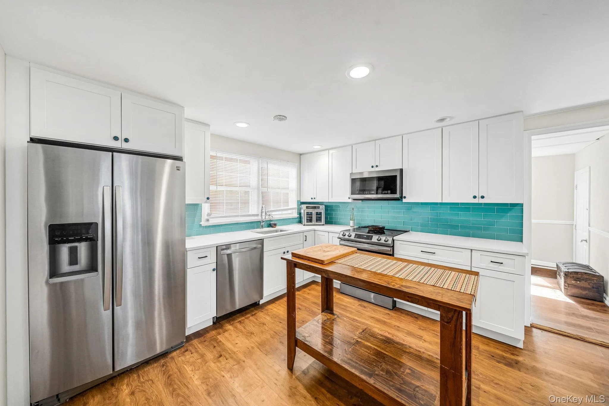 12 Mountain Street, Brookhaven, NY, 3 Bedrooms Bedrooms, 9 Rooms Rooms,2 BathroomsBathrooms,Residential,For Rent,Mountain,0,1061438 12 Mountain Street, Brookhaven, NY, 3 Bedrooms Bedrooms, 9 Rooms Rooms,2 BathroomsBathrooms,Residential,For Rent,Mountain,0,1061438