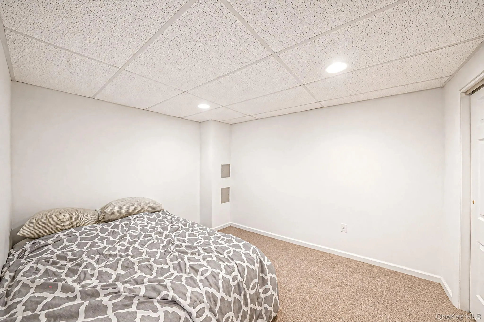 12 Mountain Street, Brookhaven, NY, 3 Bedrooms Bedrooms, 9 Rooms Rooms,2 BathroomsBathrooms,Residential,For Rent,Mountain,0,1061438 12 Mountain Street, Brookhaven, NY, 3 Bedrooms Bedrooms, 9 Rooms Rooms,2 BathroomsBathrooms,Residential,For Rent,Mountain,0,1061438
