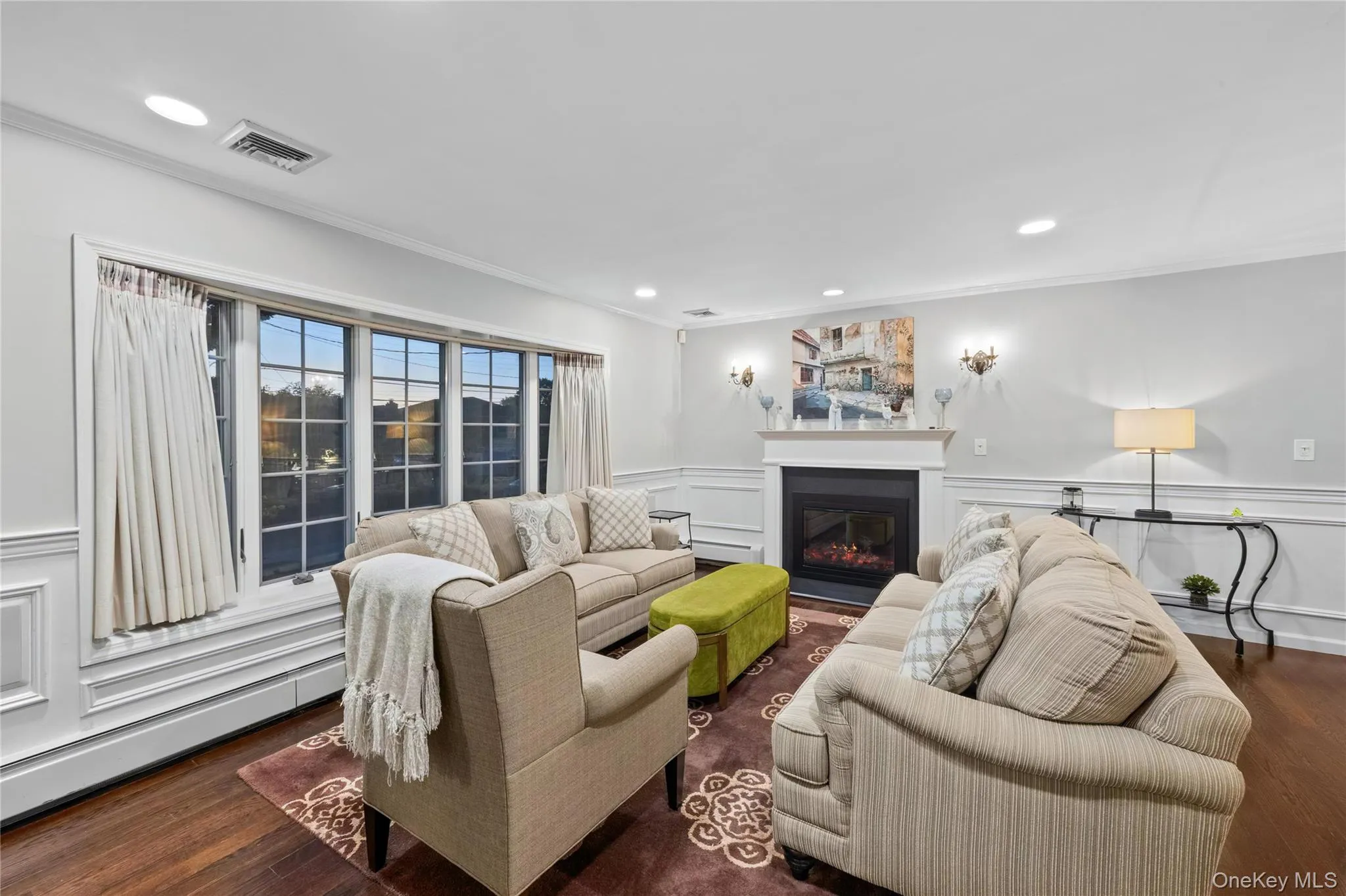 60 Nearwater Avenue, Oyster Bay, NY, 3 Bedrooms Bedrooms, 8 Rooms Rooms,2 BathroomsBathrooms,Residential,For Rent,Nearwater,0,1061440 60 Nearwater Avenue, Oyster Bay, NY, 3 Bedrooms Bedrooms, 8 Rooms Rooms,2 BathroomsBathrooms,Residential,For Rent,Nearwater,0,1061440