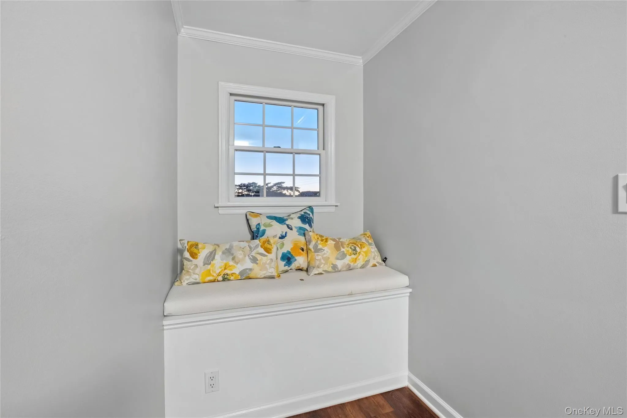 60 Nearwater Avenue, Oyster Bay, NY, 3 Bedrooms Bedrooms, 8 Rooms Rooms,2 BathroomsBathrooms,Residential,For Rent,Nearwater,0,1061440 60 Nearwater Avenue, Oyster Bay, NY, 3 Bedrooms Bedrooms, 8 Rooms Rooms,2 BathroomsBathrooms,Residential,For Rent,Nearwater,0,1061440