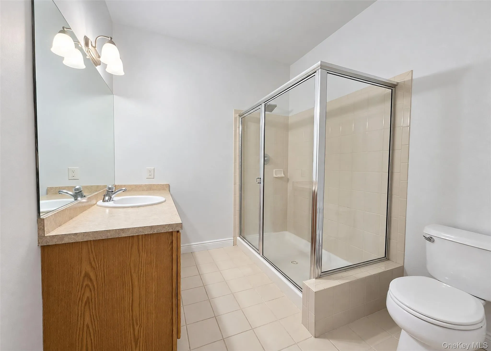 210 Kettles Lane, Brookhaven, NY, 3 Bedrooms Bedrooms, 6 Rooms Rooms,2 BathroomsBathrooms,Residential,For Rent,Kettles,0,1061445 210 Kettles Lane, Brookhaven, NY, 3 Bedrooms Bedrooms, 6 Rooms Rooms,2 BathroomsBathrooms,Residential,For Rent,Kettles,0,1061445