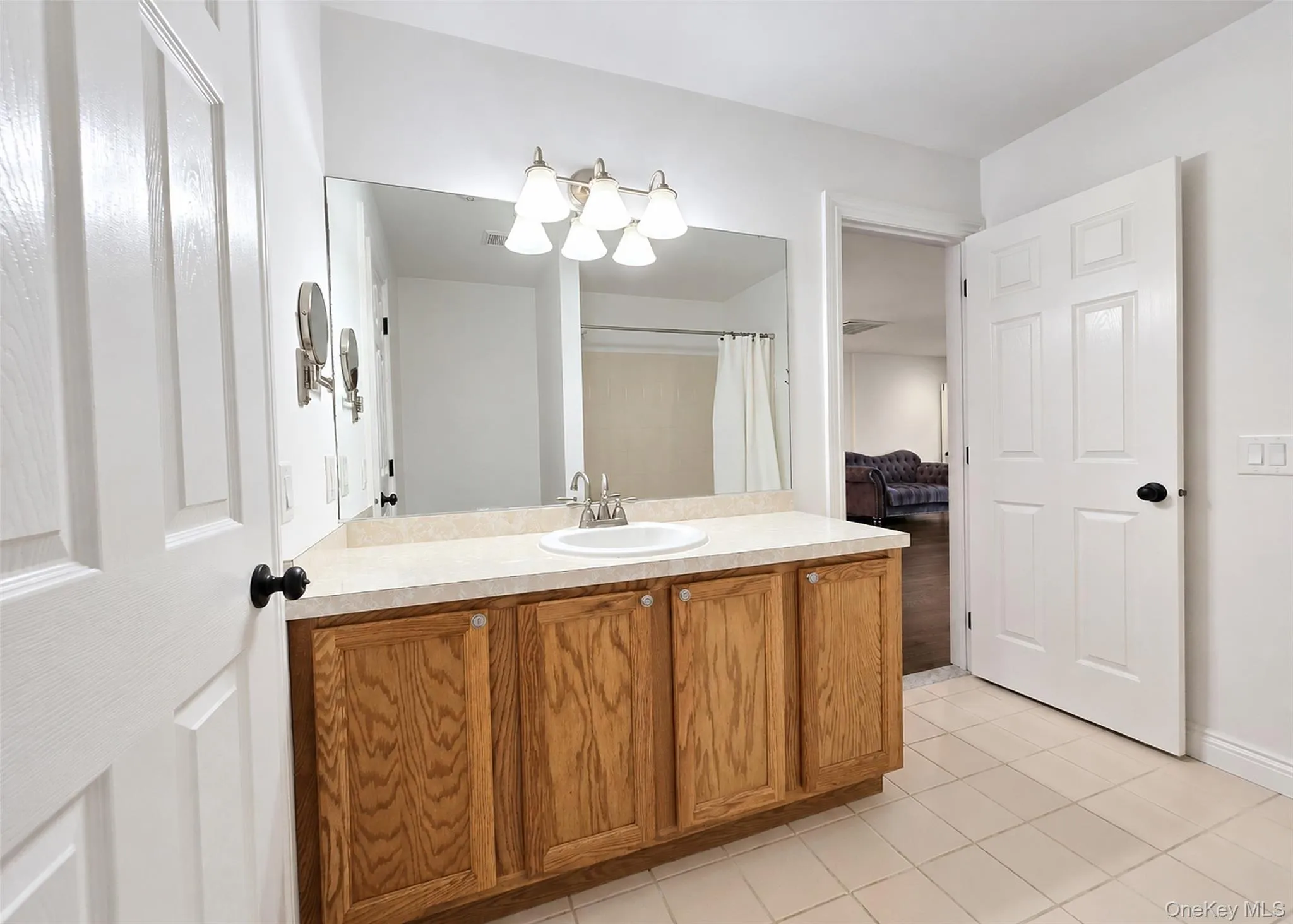 210 Kettles Lane, Brookhaven, NY, 3 Bedrooms Bedrooms, 6 Rooms Rooms,2 BathroomsBathrooms,Residential,For Rent,Kettles,0,1061445 210 Kettles Lane, Brookhaven, NY, 3 Bedrooms Bedrooms, 6 Rooms Rooms,2 BathroomsBathrooms,Residential,For Rent,Kettles,0,1061445