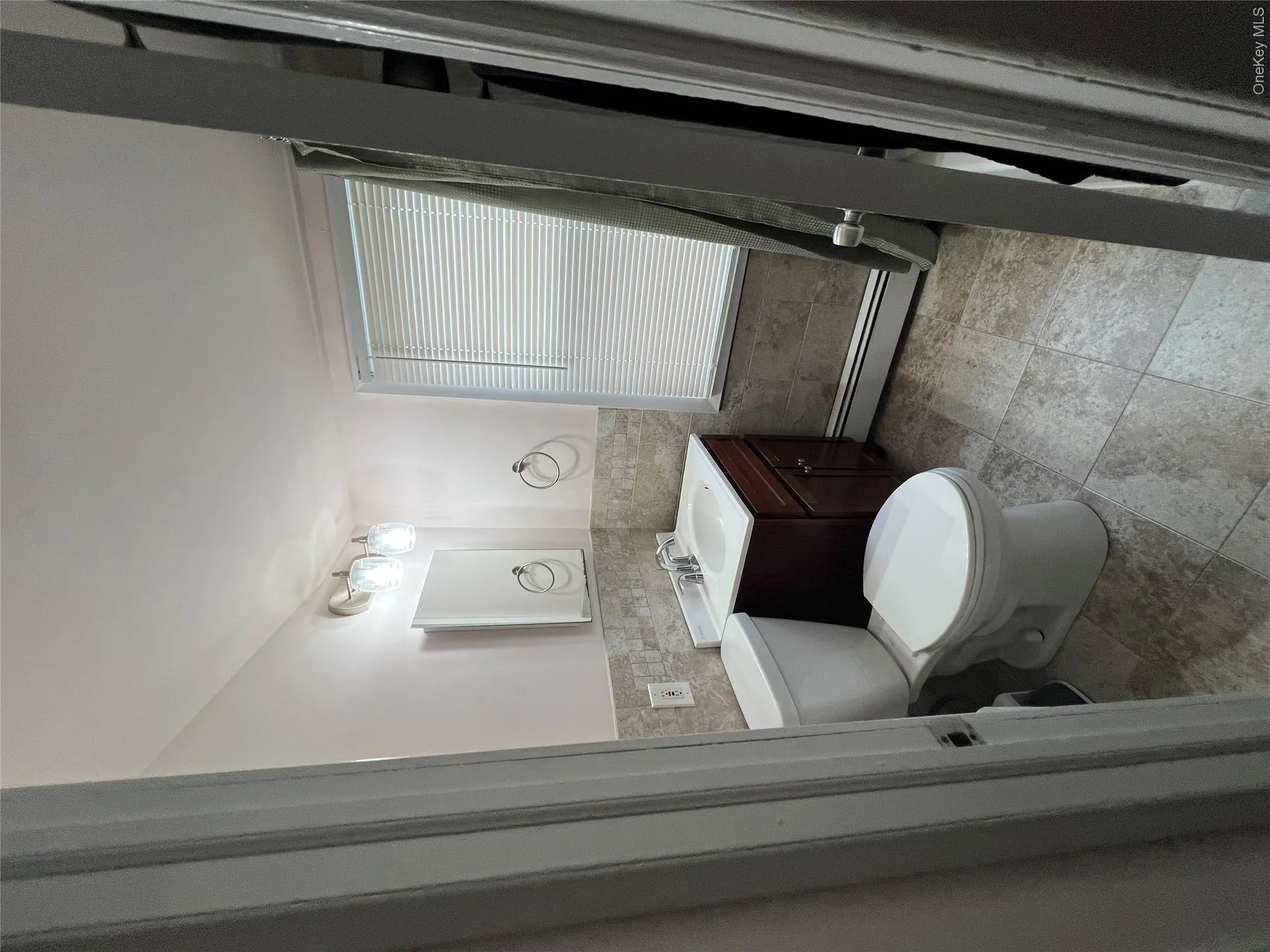 32 Halycon Road, Babylon, NY, 2 Bedroom Bedrooms, 5 Room Rooms,1 BathroomBathrooms,Residential Lease,For Rent,Halycon,0,1061446 32 Halycon Road, Babylon, NY, 2 Bedroom Bedrooms, 5 Room Rooms,1 BathroomBathrooms,Residential Lease,For Rent,Halycon,0,1061446