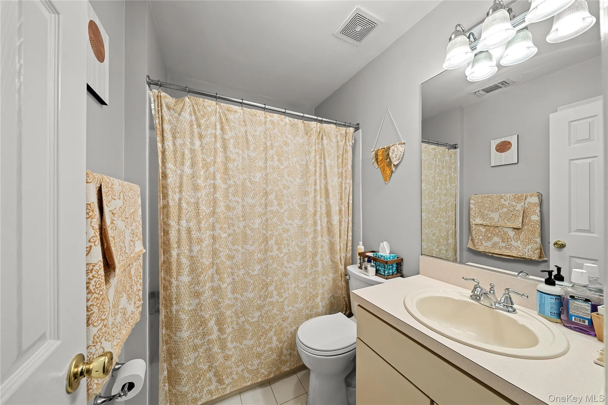 5 Spruce Lane, Islip, NY, 2 Bedrooms Bedrooms, 7 Rooms Rooms,2 BathroomsBathrooms,Residential,For Rent,Spruce,0,1061450 5 Spruce Lane, Islip, NY, 2 Bedrooms Bedrooms, 7 Rooms Rooms,2 BathroomsBathrooms,Residential,For Rent,Spruce,0,1061450