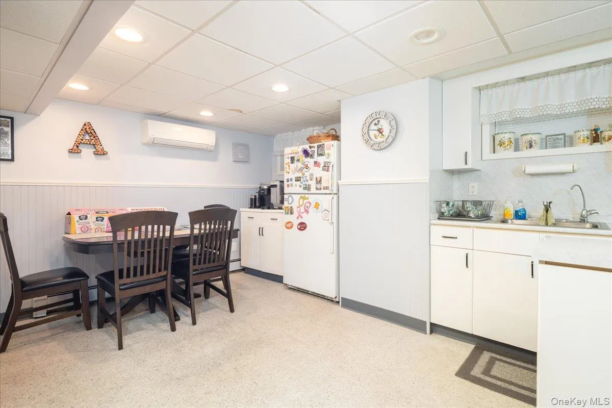 206 Grange Street, Hempstead, NY, 4 Bedrooms Bedrooms, 10 Rooms Rooms,2 BathroomsBathrooms,Residential,For Rent,Grange,0,1061458 206 Grange Street, Hempstead, NY, 4 Bedrooms Bedrooms, 10 Rooms Rooms,2 BathroomsBathrooms,Residential,For Rent,Grange,0,1061458