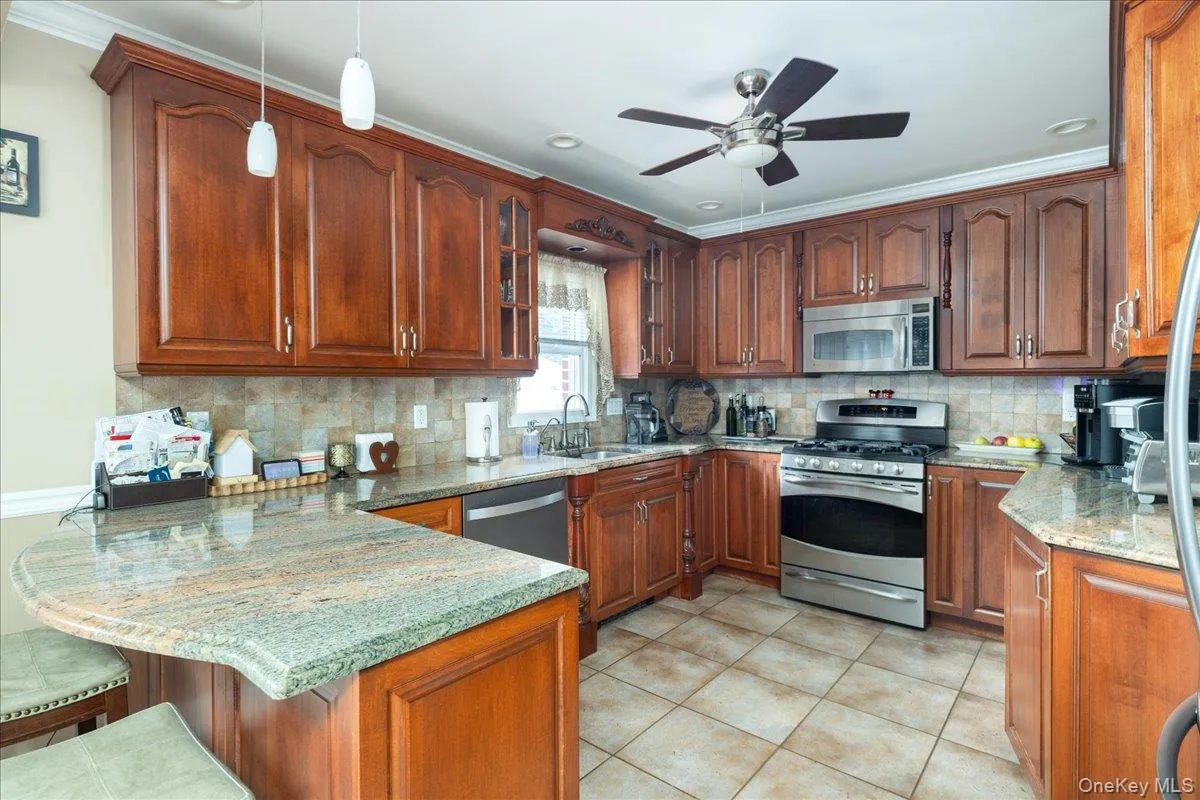206 Grange Street, Hempstead, NY, 4 Bedrooms Bedrooms, 10 Rooms Rooms,2 BathroomsBathrooms,Residential,For Rent,Grange,0,1061458 206 Grange Street, Hempstead, NY, 4 Bedrooms Bedrooms, 10 Rooms Rooms,2 BathroomsBathrooms,Residential,For Rent,Grange,0,1061458