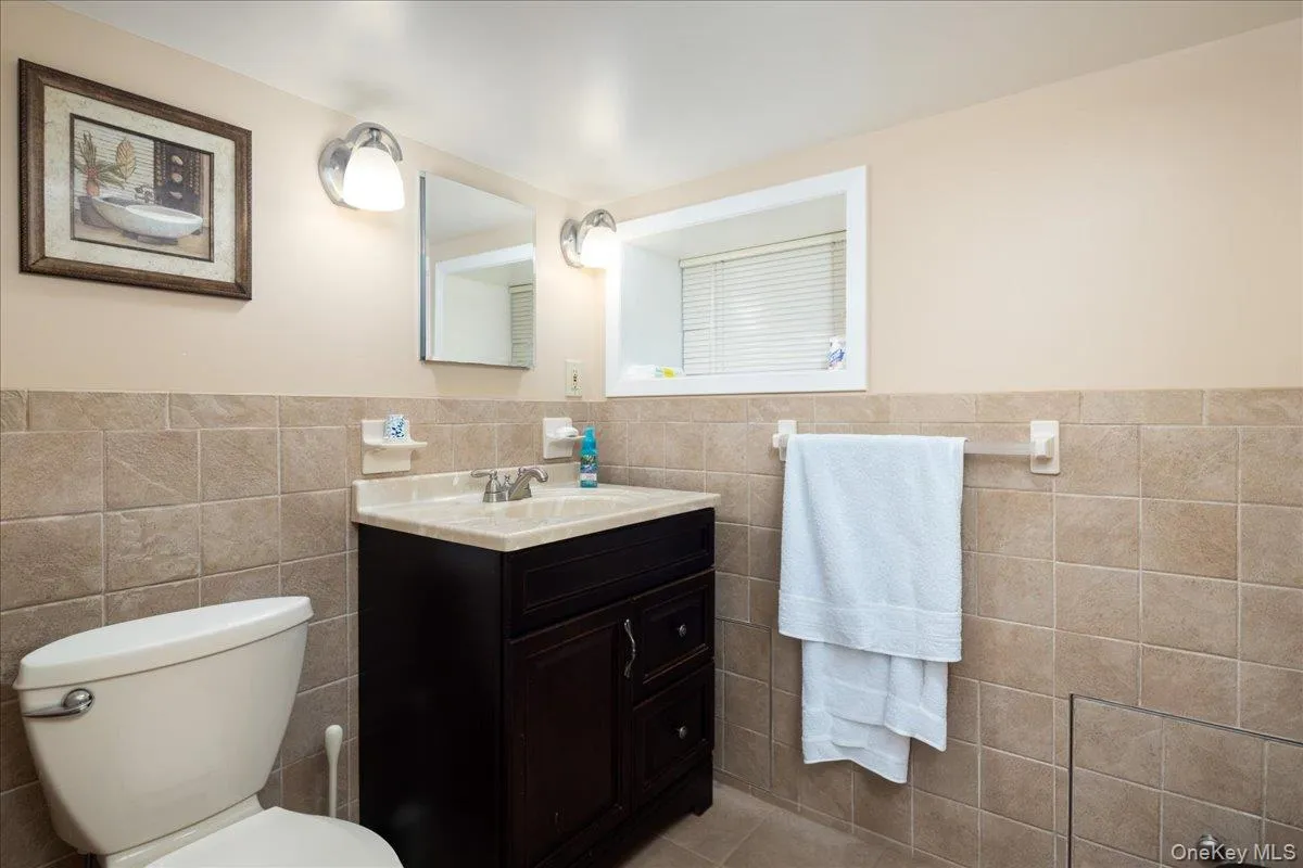 206 Grange Street, Hempstead, NY, 4 Bedrooms Bedrooms, 10 Rooms Rooms,2 BathroomsBathrooms,Residential,For Rent,Grange,0,1061458 206 Grange Street, Hempstead, NY, 4 Bedrooms Bedrooms, 10 Rooms Rooms,2 BathroomsBathrooms,Residential,For Rent,Grange,0,1061458
