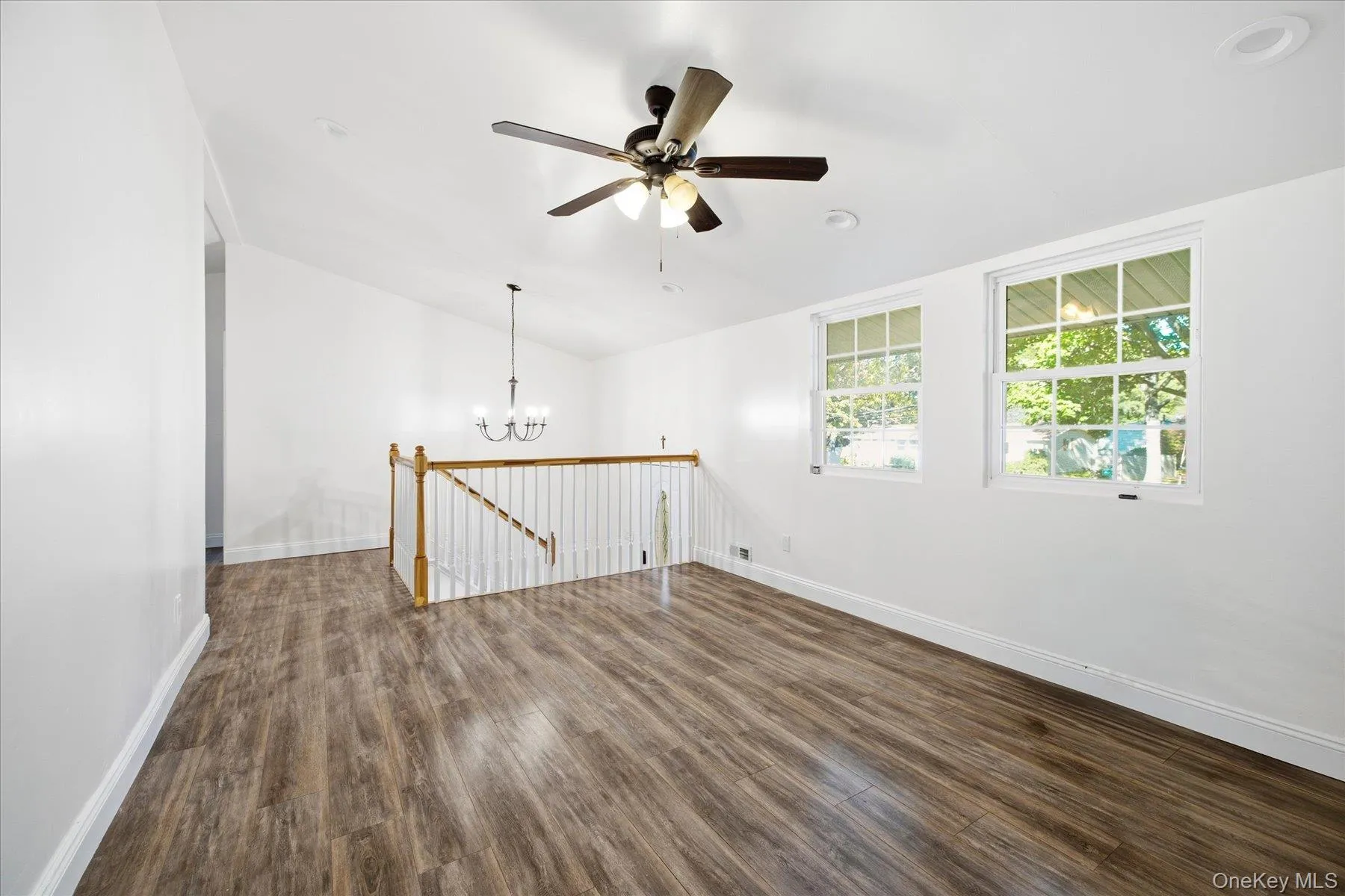 32 Lodge Lane, Brookhaven, NY, 4 Bedrooms Bedrooms, 7 Rooms Rooms,1 BathroomBathrooms,Residential,For Rent,Lodge,0,1061463 32 Lodge Lane, Brookhaven, NY, 4 Bedrooms Bedrooms, 7 Rooms Rooms,1 BathroomBathrooms,Residential,For Rent,Lodge,0,1061463
