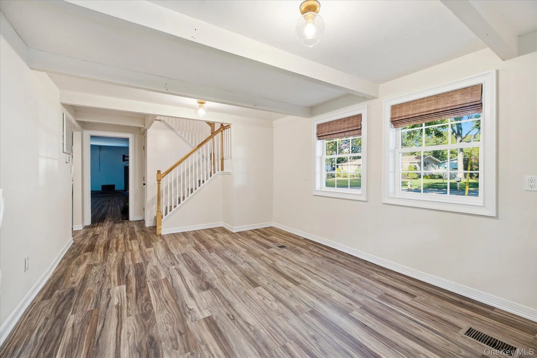 32 Lodge Lane, Brookhaven, NY, 4 Bedrooms Bedrooms, 7 Rooms Rooms,1 BathroomBathrooms,Residential,For Rent,Lodge,0,1061463 32 Lodge Lane, Brookhaven, NY, 4 Bedrooms Bedrooms, 7 Rooms Rooms,1 BathroomBathrooms,Residential,For Rent,Lodge,0,1061463