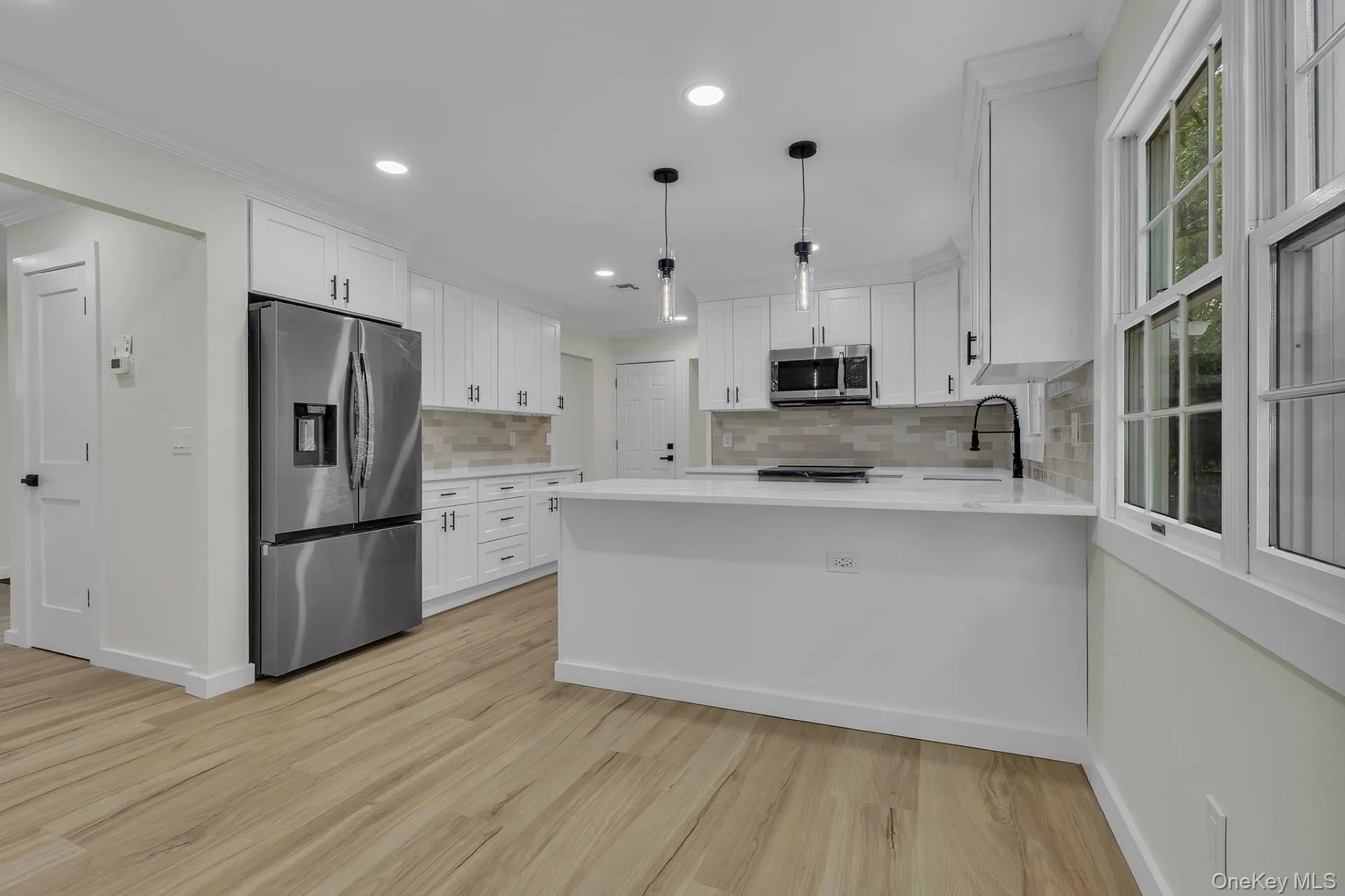 7 Woodland Road, Brookhaven, NY, 4 Bedrooms Bedrooms, 9 Rooms Rooms,2 BathroomsBathrooms,Residential,For Rent,Woodland,0,1061464 7 Woodland Road, Brookhaven, NY, 4 Bedrooms Bedrooms, 9 Rooms Rooms,2 BathroomsBathrooms,Residential,For Rent,Woodland,0,1061464