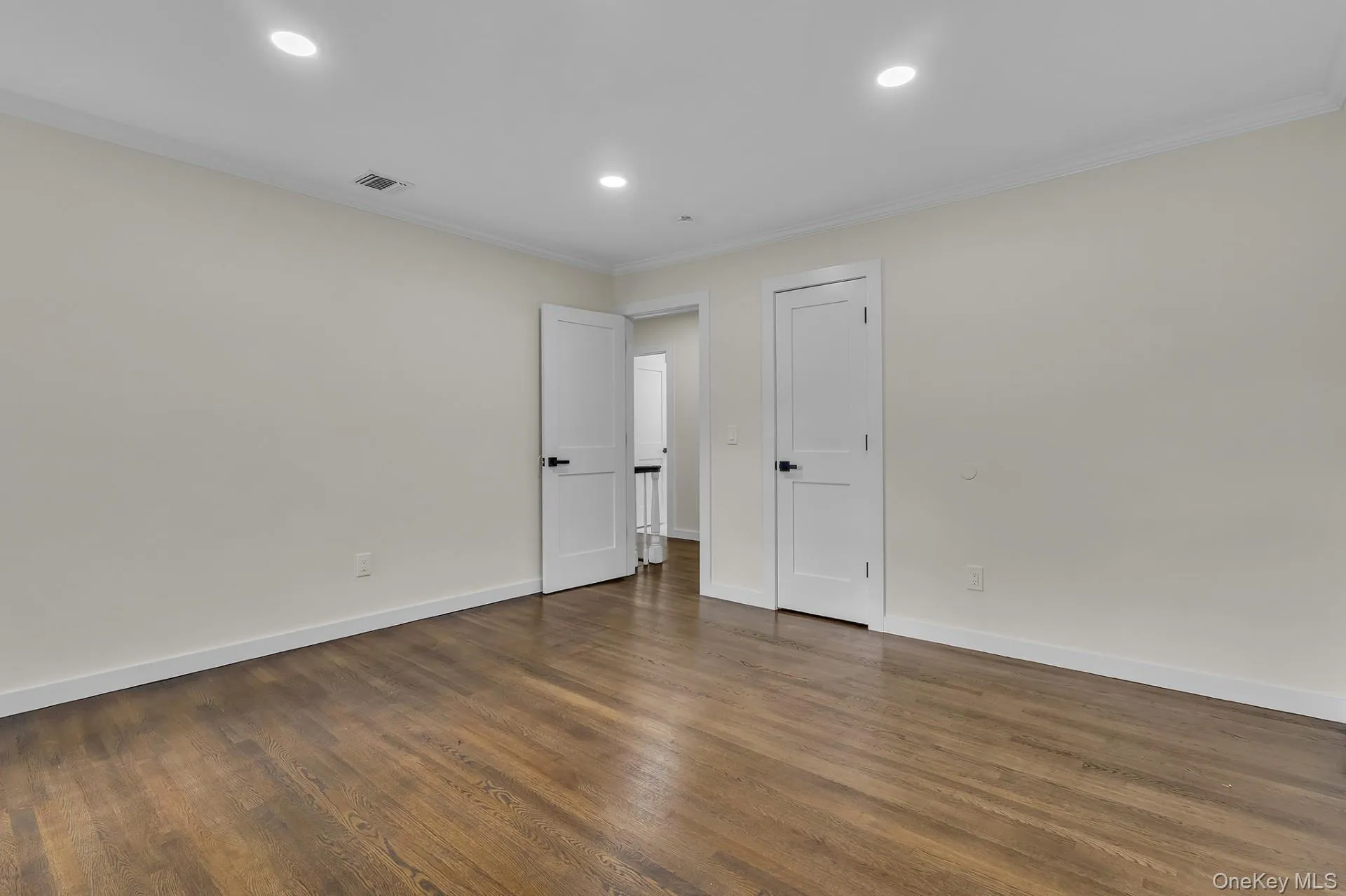 7 Woodland Road, Brookhaven, NY, 4 Bedrooms Bedrooms, 9 Rooms Rooms,2 BathroomsBathrooms,Residential,For Rent,Woodland,0,1061464 7 Woodland Road, Brookhaven, NY, 4 Bedrooms Bedrooms, 9 Rooms Rooms,2 BathroomsBathrooms,Residential,For Rent,Woodland,0,1061464
