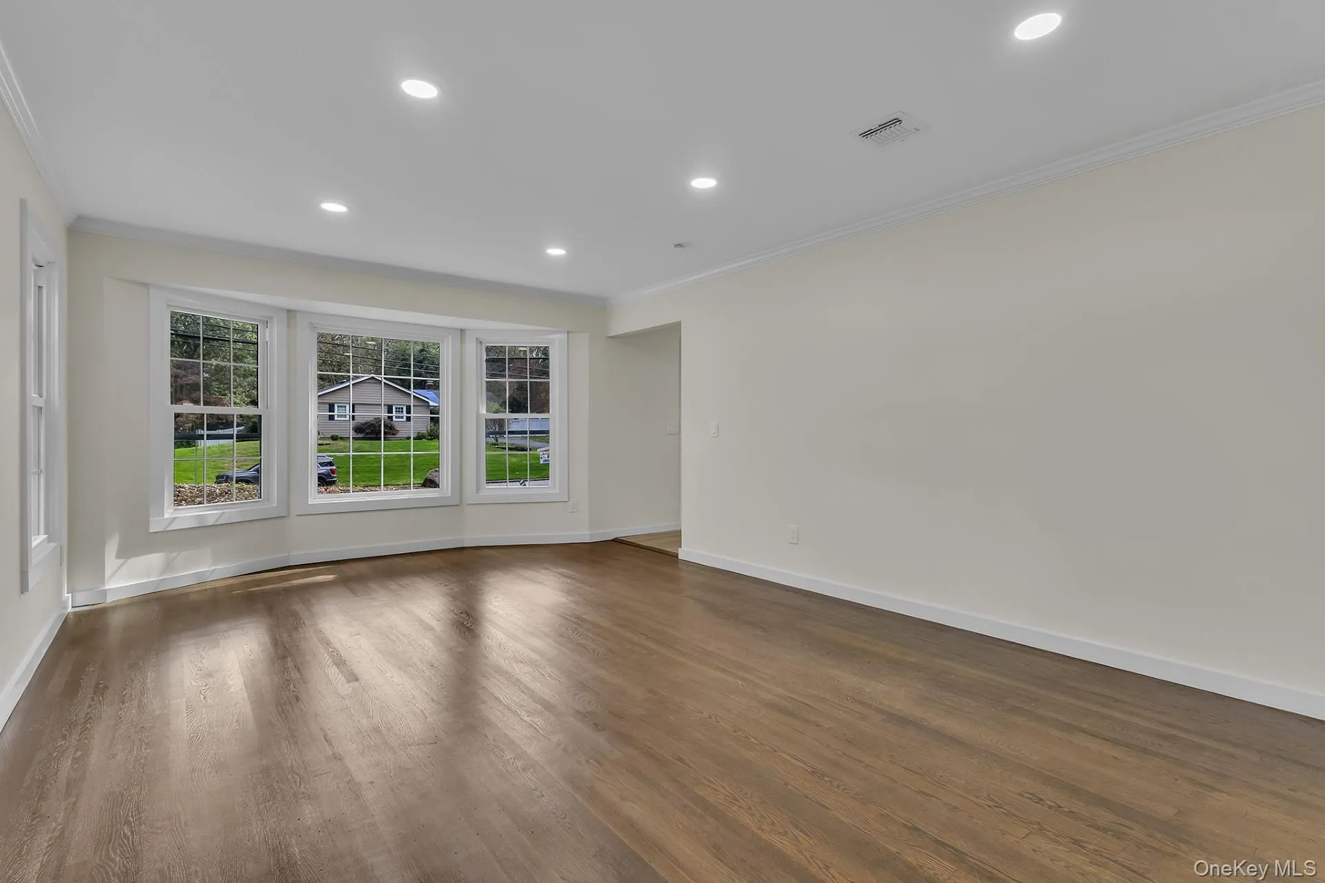 7 Woodland Road, Brookhaven, NY, 4 Bedrooms Bedrooms, 9 Rooms Rooms,2 BathroomsBathrooms,Residential,For Rent,Woodland,0,1061464 7 Woodland Road, Brookhaven, NY, 4 Bedrooms Bedrooms, 9 Rooms Rooms,2 BathroomsBathrooms,Residential,For Rent,Woodland,0,1061464