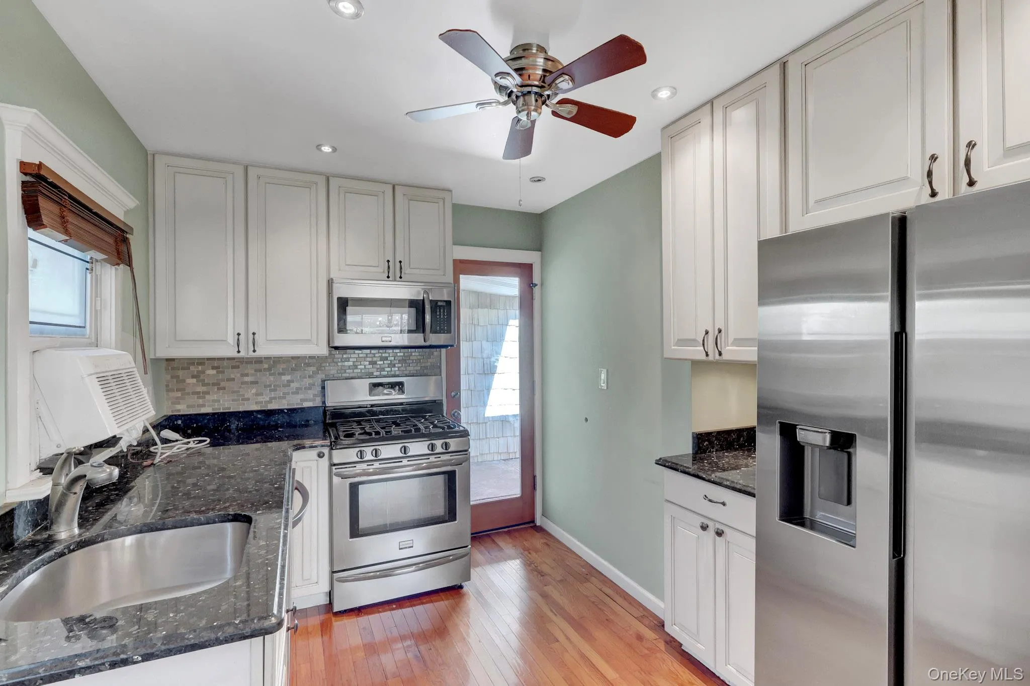 116 Belmont Avenue, Long Beach, NY, 3 Bedrooms Bedrooms, 6 Rooms Rooms,2 BathroomsBathrooms,Residential,For Rent,Belmont,0,1061469 116 Belmont Avenue, Long Beach, NY, 3 Bedrooms Bedrooms, 6 Rooms Rooms,2 BathroomsBathrooms,Residential,For Rent,Belmont,0,1061469