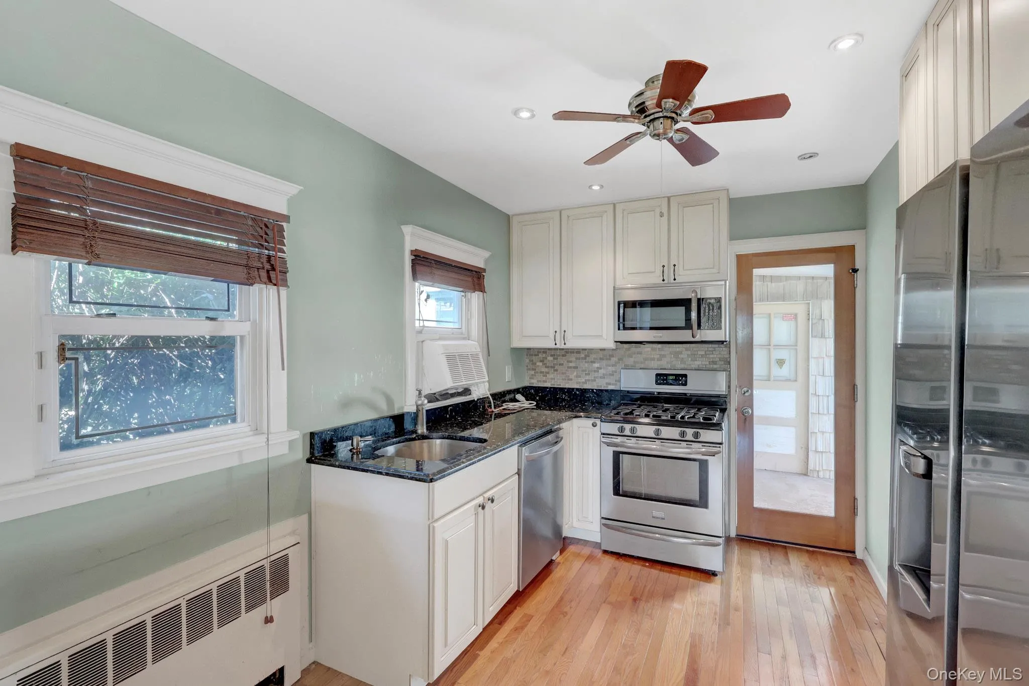 116 Belmont Avenue, Long Beach, NY, 3 Bedrooms Bedrooms, 6 Rooms Rooms,2 BathroomsBathrooms,Residential,For Rent,Belmont,0,1061469 116 Belmont Avenue, Long Beach, NY, 3 Bedrooms Bedrooms, 6 Rooms Rooms,2 BathroomsBathrooms,Residential,For Rent,Belmont,0,1061469