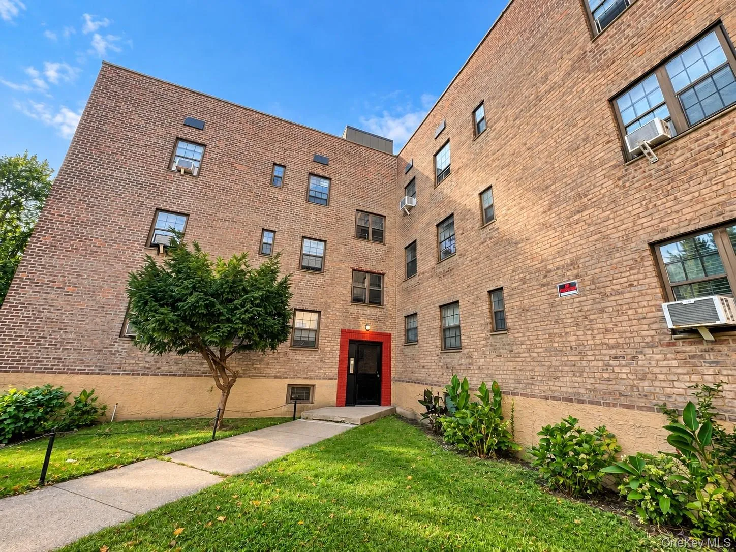 144-37 79th Ave, New York, NY, 2 Bedrooms Bedrooms, 5 Rooms Rooms,1 BathroomBathrooms,Residential,For Rent,79th Ave,0,1061485 144-37 79th Ave, New York, NY, 2 Bedrooms Bedrooms, 5 Rooms Rooms,1 BathroomBathrooms,Residential,For Rent,79th Ave,0,1061485