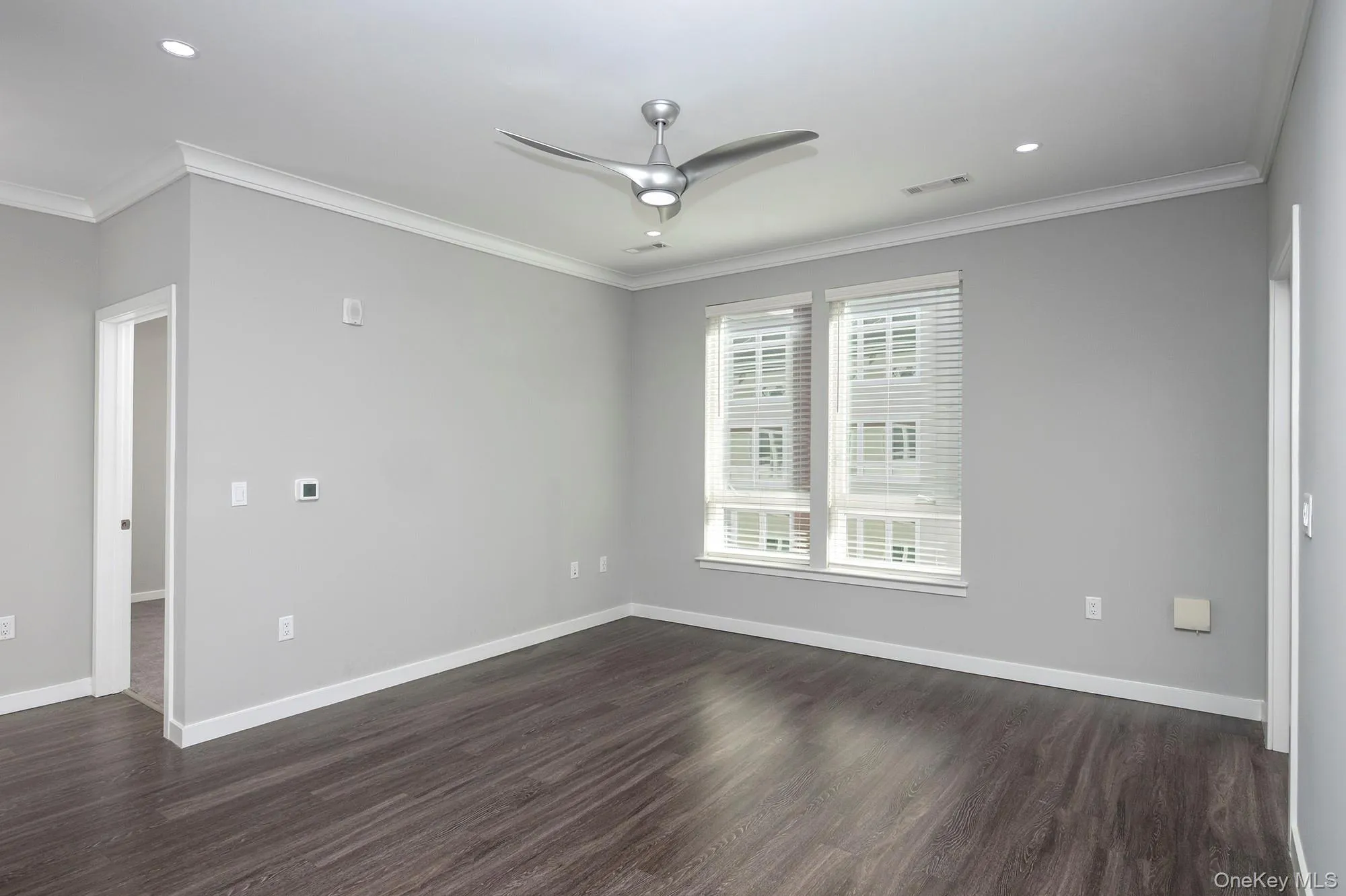 116 Searing Avenue, North Hempstead, NY, 2 Bedroom Bedrooms, 5 Room Rooms,2 BathroomBathrooms,Residential Lease,For Rent,Searing,0,1061486 116 Searing Avenue, North Hempstead, NY, 2 Bedroom Bedrooms, 5 Room Rooms,2 BathroomBathrooms,Residential Lease,For Rent,Searing,0,1061486
