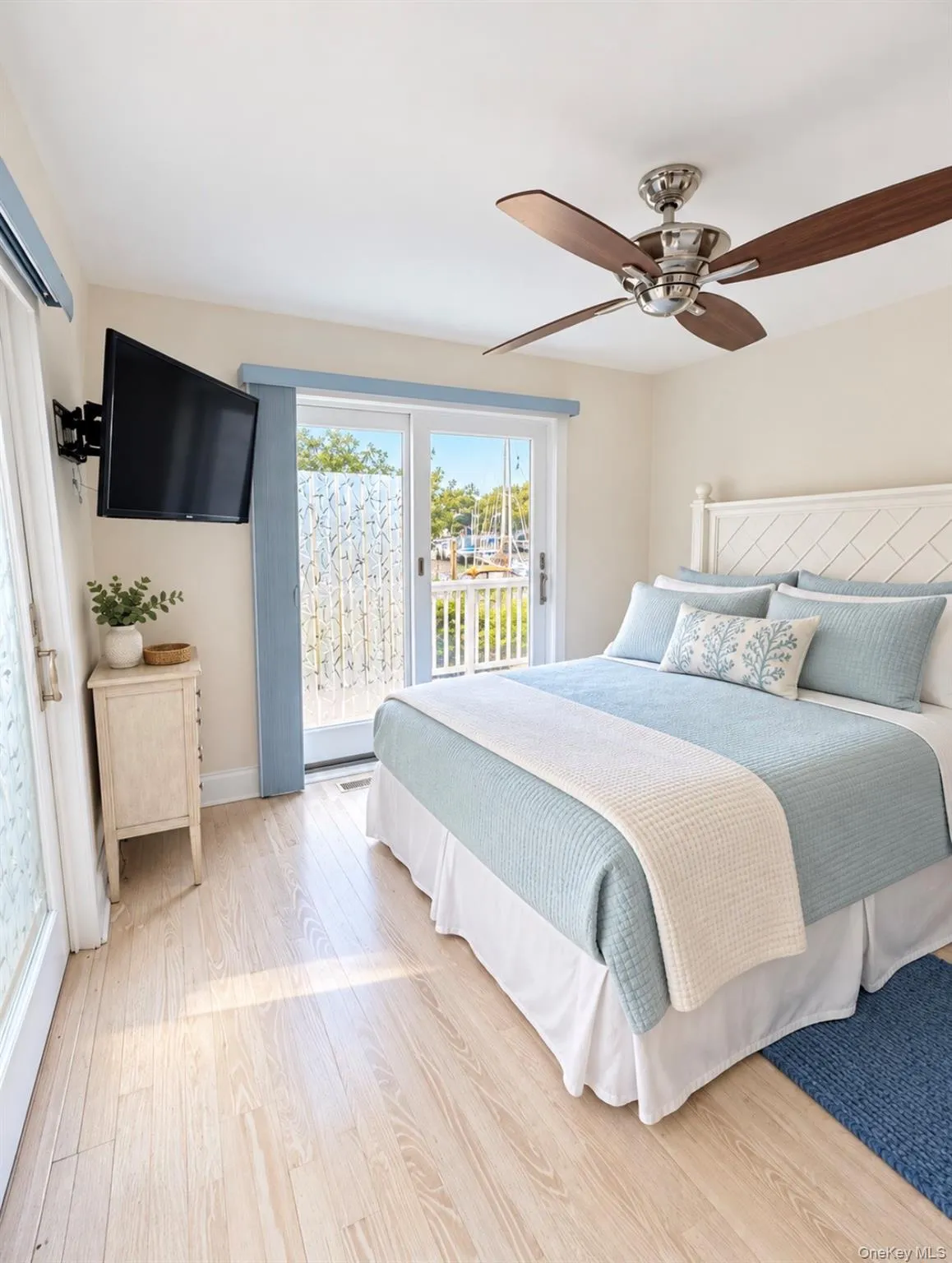 76 Bay Walk, Brookhaven, NY, 3 Bedroom Bedrooms, 10 Room Rooms,4 BathroomBathrooms,Residential Lease,For Rent,Bay,0,1061492 76 Bay Walk, Brookhaven, NY, 3 Bedroom Bedrooms, 10 Room Rooms,4 BathroomBathrooms,Residential Lease,For Rent,Bay,0,1061492