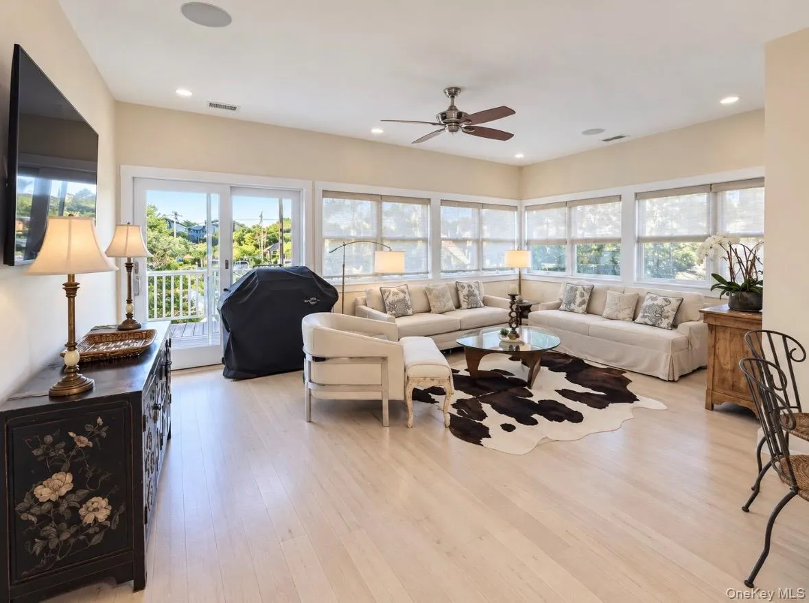 76 Bay Walk, Brookhaven, NY, 3 Bedroom Bedrooms, 10 Room Rooms,4 BathroomBathrooms,Residential Lease,For Rent,Bay,0,1061492 76 Bay Walk, Brookhaven, NY, 3 Bedroom Bedrooms, 10 Room Rooms,4 BathroomBathrooms,Residential Lease,For Rent,Bay,0,1061492
