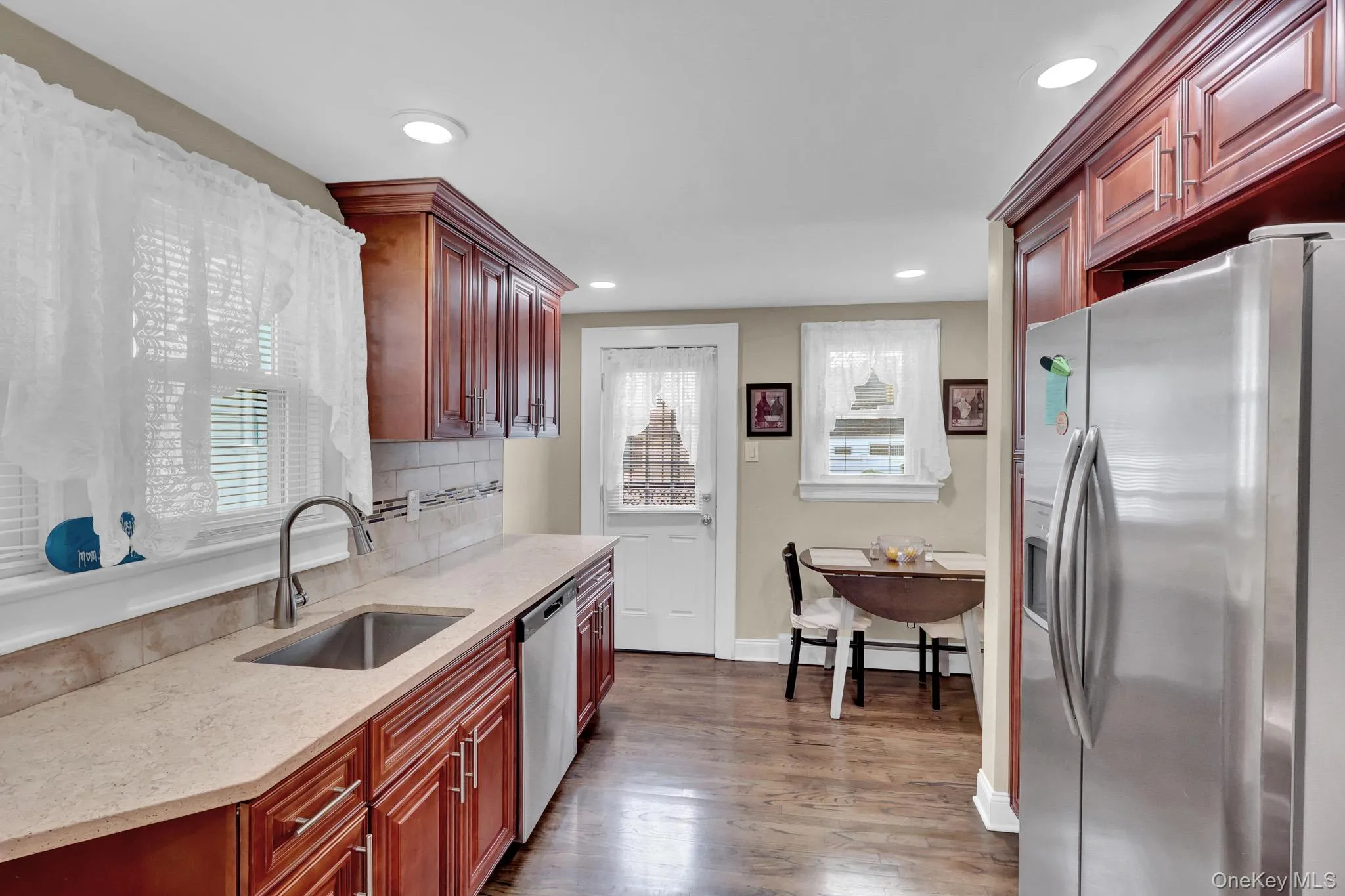44 Brooks Avenue, Hempstead, NY, 2 Bedrooms Bedrooms, 5 Rooms Rooms,1 BathroomBathrooms,Residential,For Rent,Brooks,0,1061508 44 Brooks Avenue, Hempstead, NY, 2 Bedrooms Bedrooms, 5 Rooms Rooms,1 BathroomBathrooms,Residential,For Rent,Brooks,0,1061508