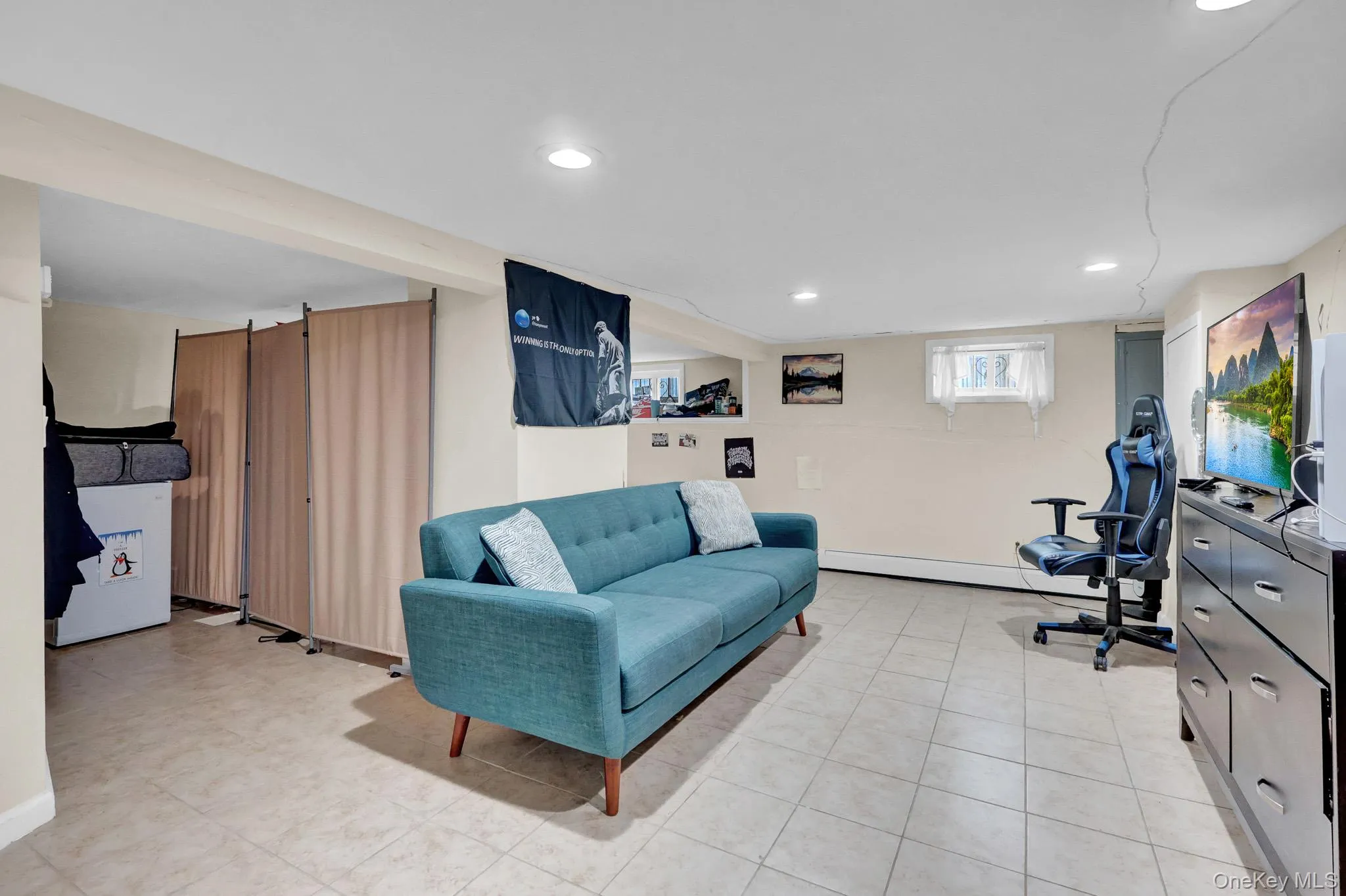 44 Brooks Avenue, Hempstead, NY, 2 Bedrooms Bedrooms, 5 Rooms Rooms,1 BathroomBathrooms,Residential,For Rent,Brooks,0,1061508 44 Brooks Avenue, Hempstead, NY, 2 Bedrooms Bedrooms, 5 Rooms Rooms,1 BathroomBathrooms,Residential,For Rent,Brooks,0,1061508