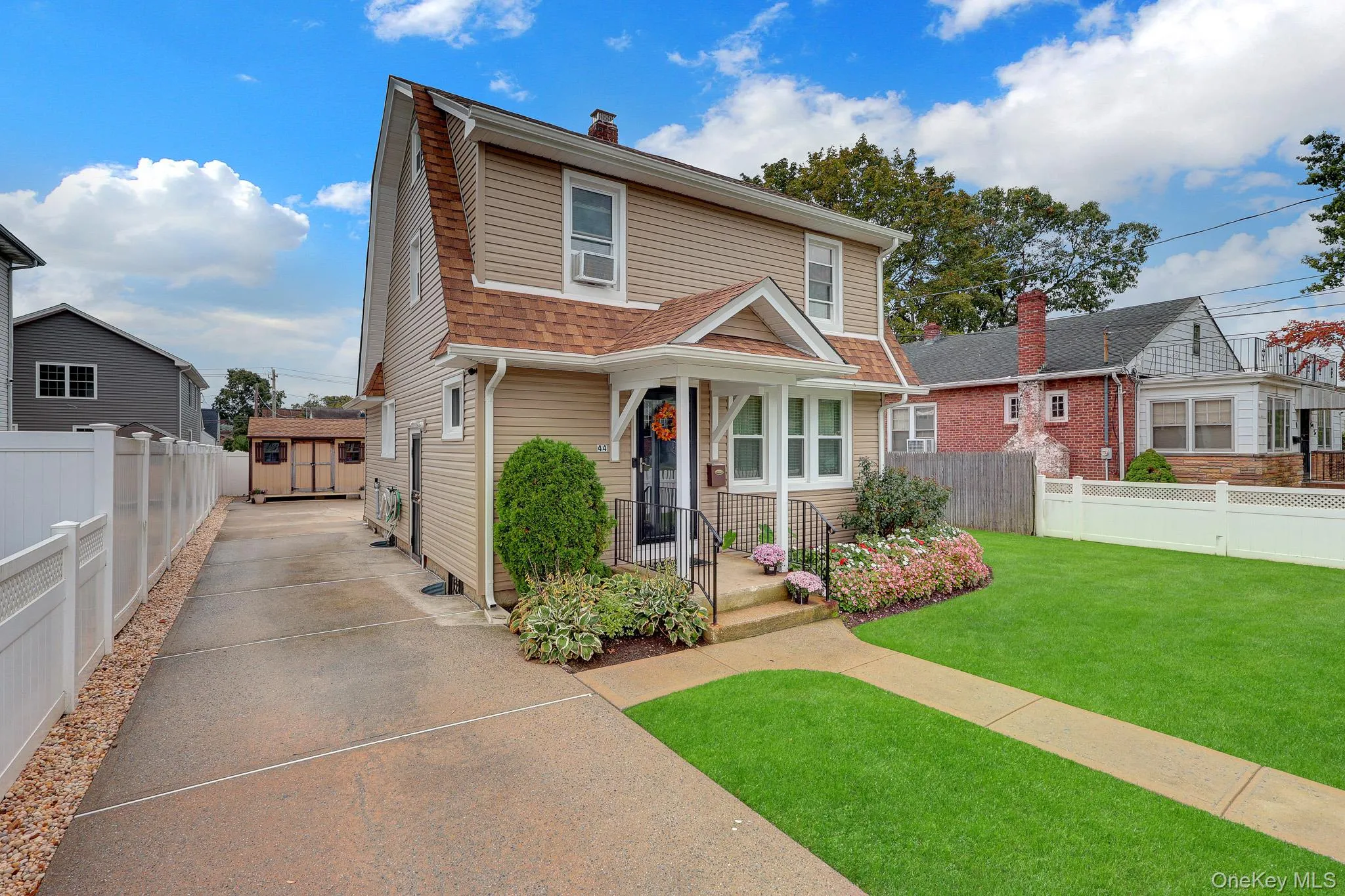 44 Brooks Avenue, Hempstead, NY, 2 Bedrooms Bedrooms, 5 Rooms Rooms,1 BathroomBathrooms,Residential,For Rent,Brooks,0,1061508 44 Brooks Avenue, Hempstead, NY, 2 Bedrooms Bedrooms, 5 Rooms Rooms,1 BathroomBathrooms,Residential,For Rent,Brooks,0,1061508