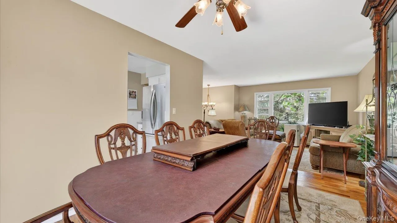 5 Regelski Drive, Warwick (town), NY, 3 Bedrooms Bedrooms, 8 Rooms Rooms,2 BathroomsBathrooms,Residential Lease,For Rent,Regelski,0,1061525 5 Regelski Drive, Warwick (town), NY, 3 Bedrooms Bedrooms, 8 Rooms Rooms,2 BathroomsBathrooms,Residential Lease,For Rent,Regelski,0,1061525
