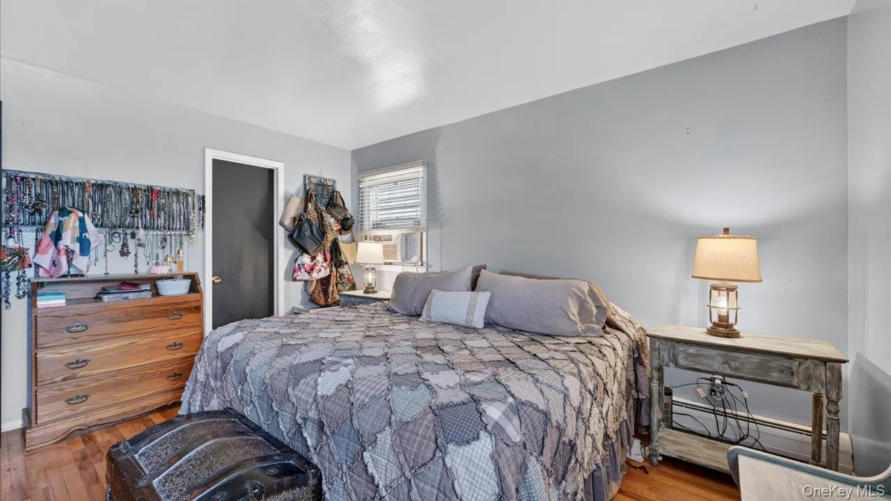 5 Regelski Drive, Warwick (town), NY, 3 Bedrooms Bedrooms, 8 Rooms Rooms,2 BathroomsBathrooms,Residential Lease,For Rent,Regelski,0,1061525 5 Regelski Drive, Warwick (town), NY, 3 Bedrooms Bedrooms, 8 Rooms Rooms,2 BathroomsBathrooms,Residential Lease,For Rent,Regelski,0,1061525
