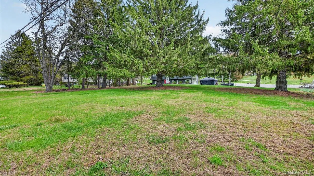 5 Regelski Drive, Warwick (town), NY, 3 Bedrooms Bedrooms, 8 Rooms Rooms,2 BathroomsBathrooms,Residential Lease,For Rent,Regelski,0,1061525 5 Regelski Drive, Warwick (town), NY, 3 Bedrooms Bedrooms, 8 Rooms Rooms,2 BathroomsBathrooms,Residential Lease,For Rent,Regelski,0,1061525