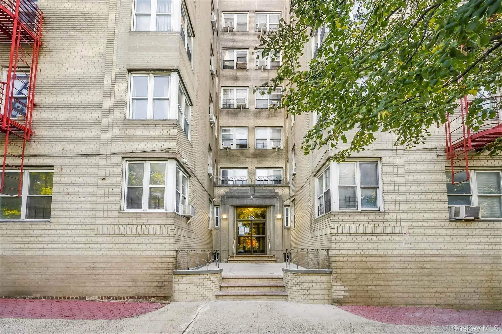 2160 Bronx Park, New York, NY, 2 Rooms Rooms,1 BathroomBathrooms,Residential,For Rent,Bronx,0,1061526 2160 Bronx Park, New York, NY, 2 Rooms Rooms,1 BathroomBathrooms,Residential,For Rent,Bronx,0,1061526