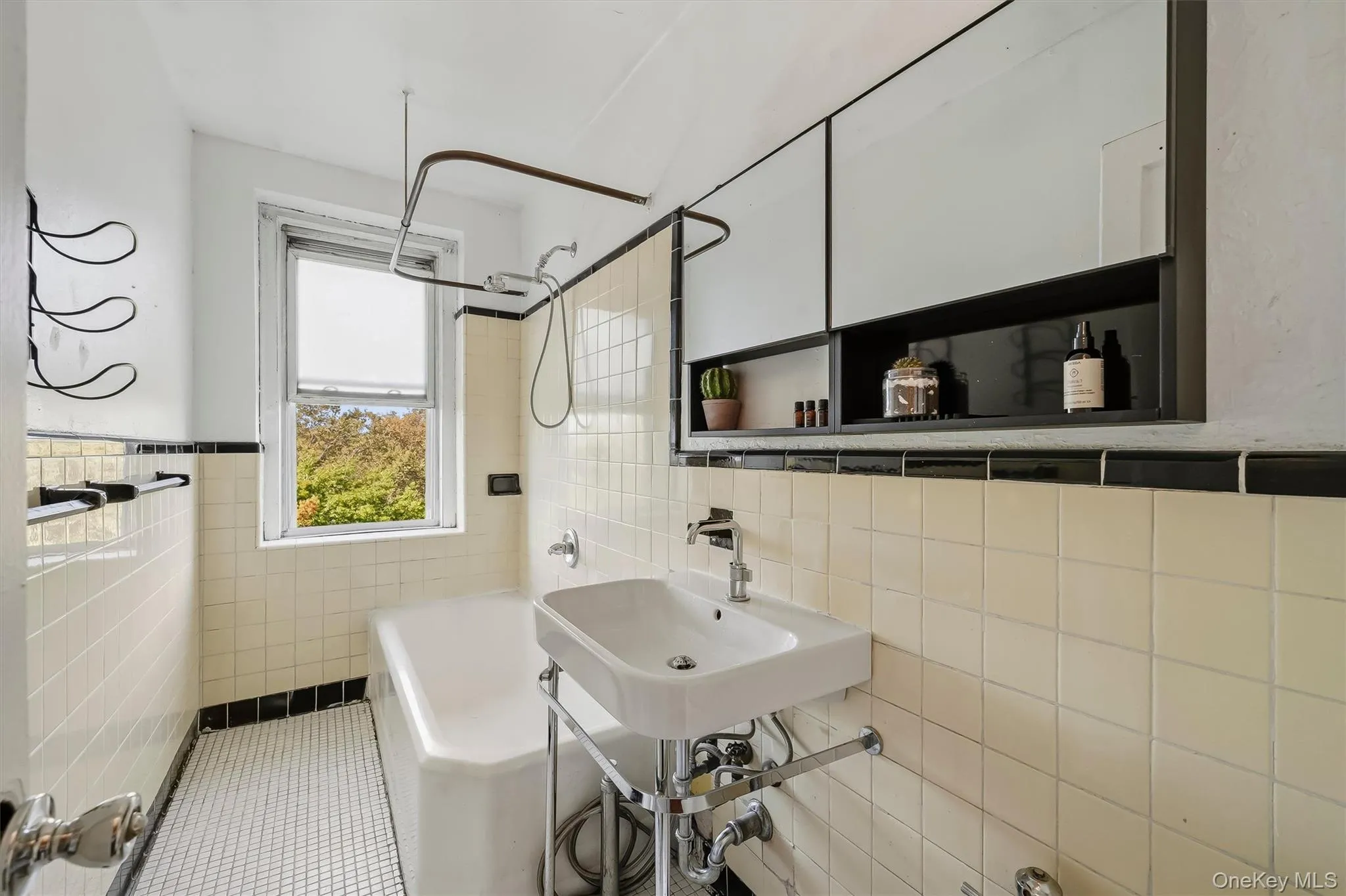 2160 Bronx Park, New York, NY, 2 Rooms Rooms,1 BathroomBathrooms,Residential,For Rent,Bronx,0,1061526 2160 Bronx Park, New York, NY, 2 Rooms Rooms,1 BathroomBathrooms,Residential,For Rent,Bronx,0,1061526